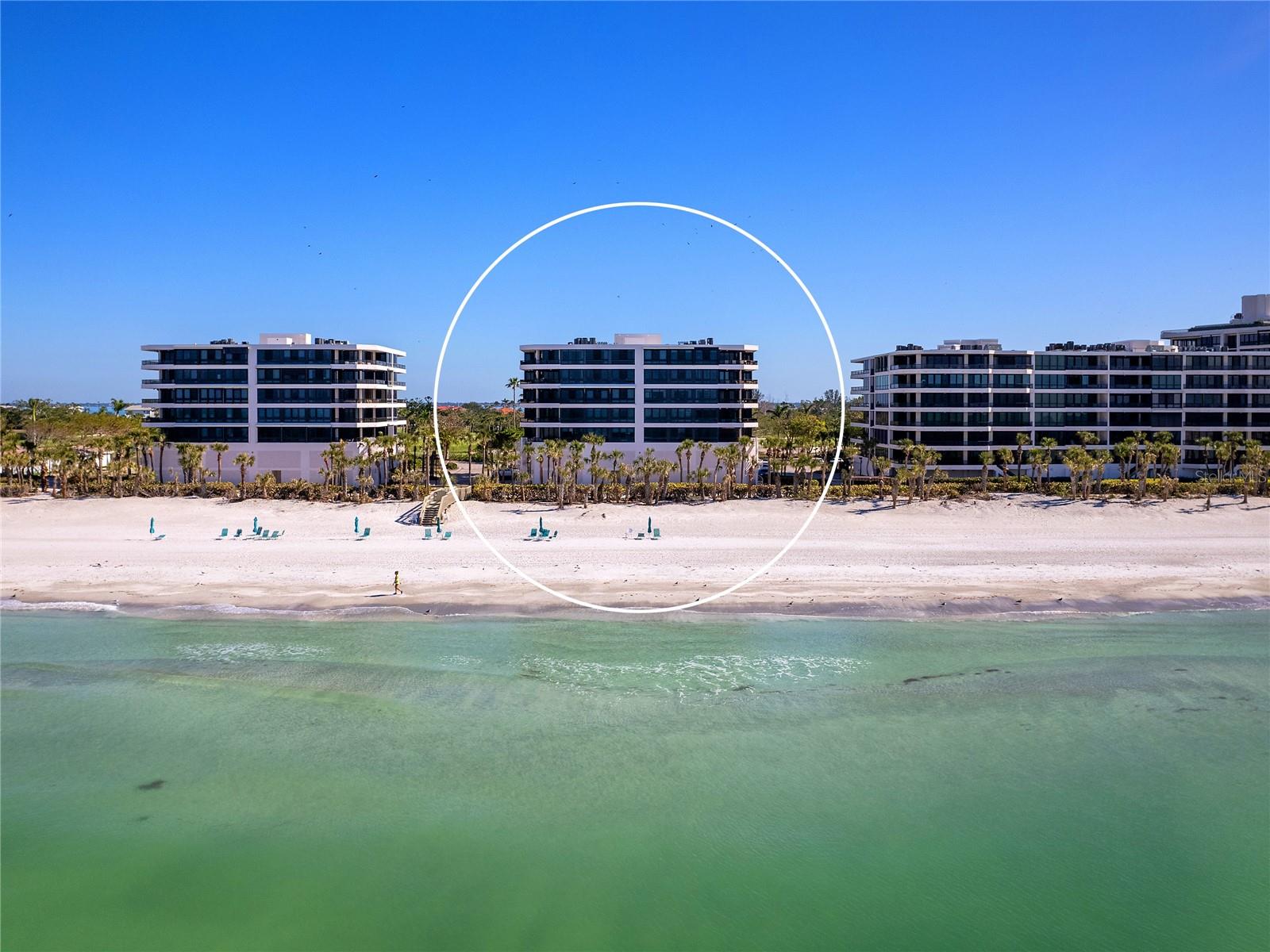 575 SANCTUARY DR #A304