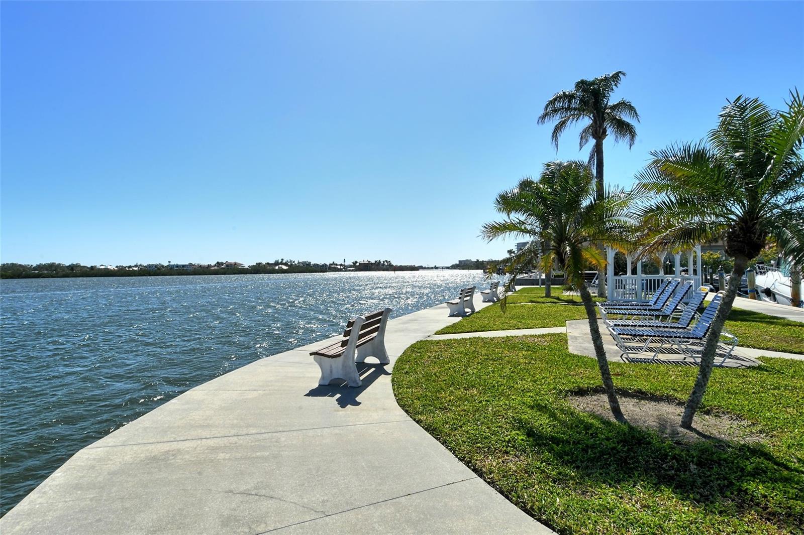 5855 MIDNIGHT PASS RD #303