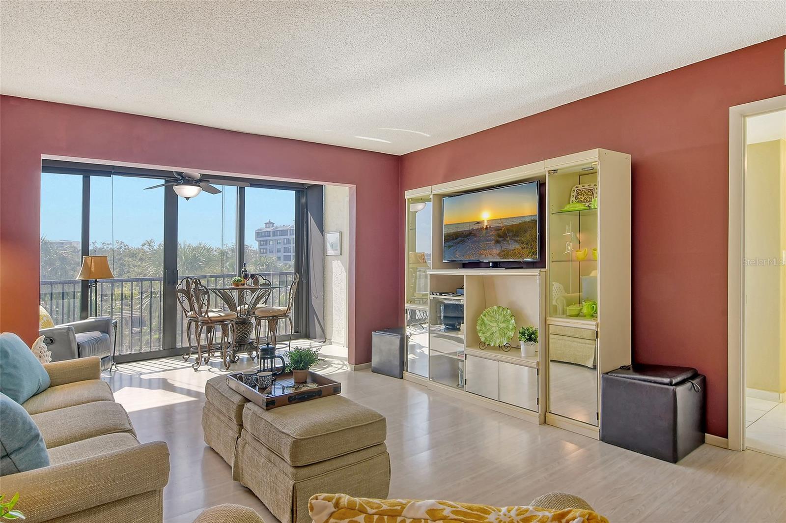 5855 MIDNIGHT PASS RD #303