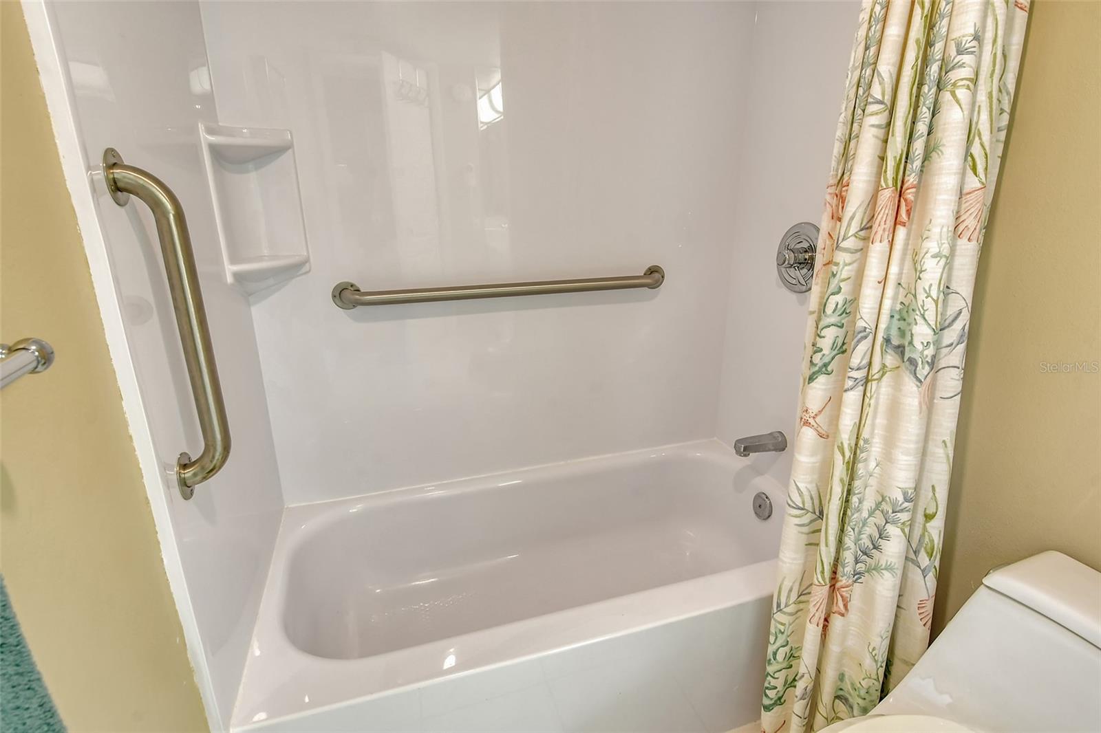 5855 MIDNIGHT PASS RD #303