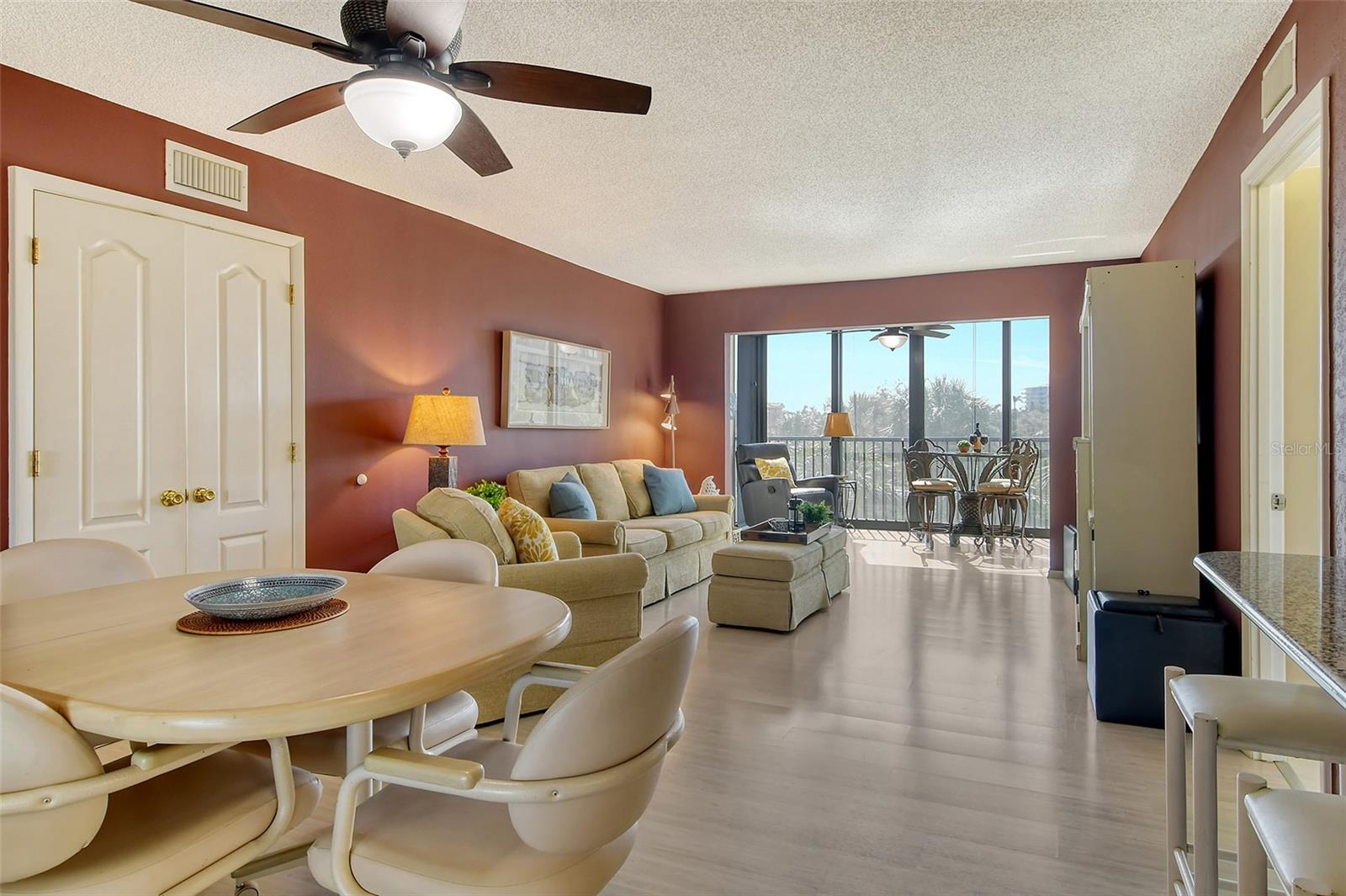 5855 MIDNIGHT PASS RD #303