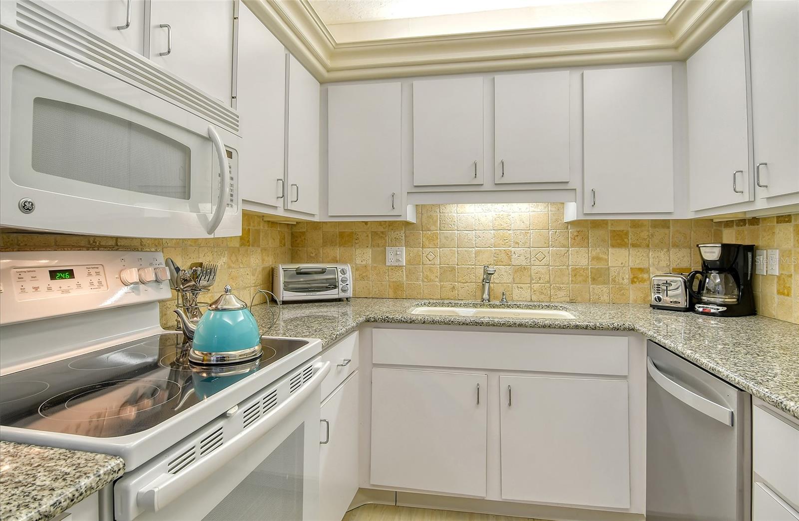 5855 MIDNIGHT PASS RD #303