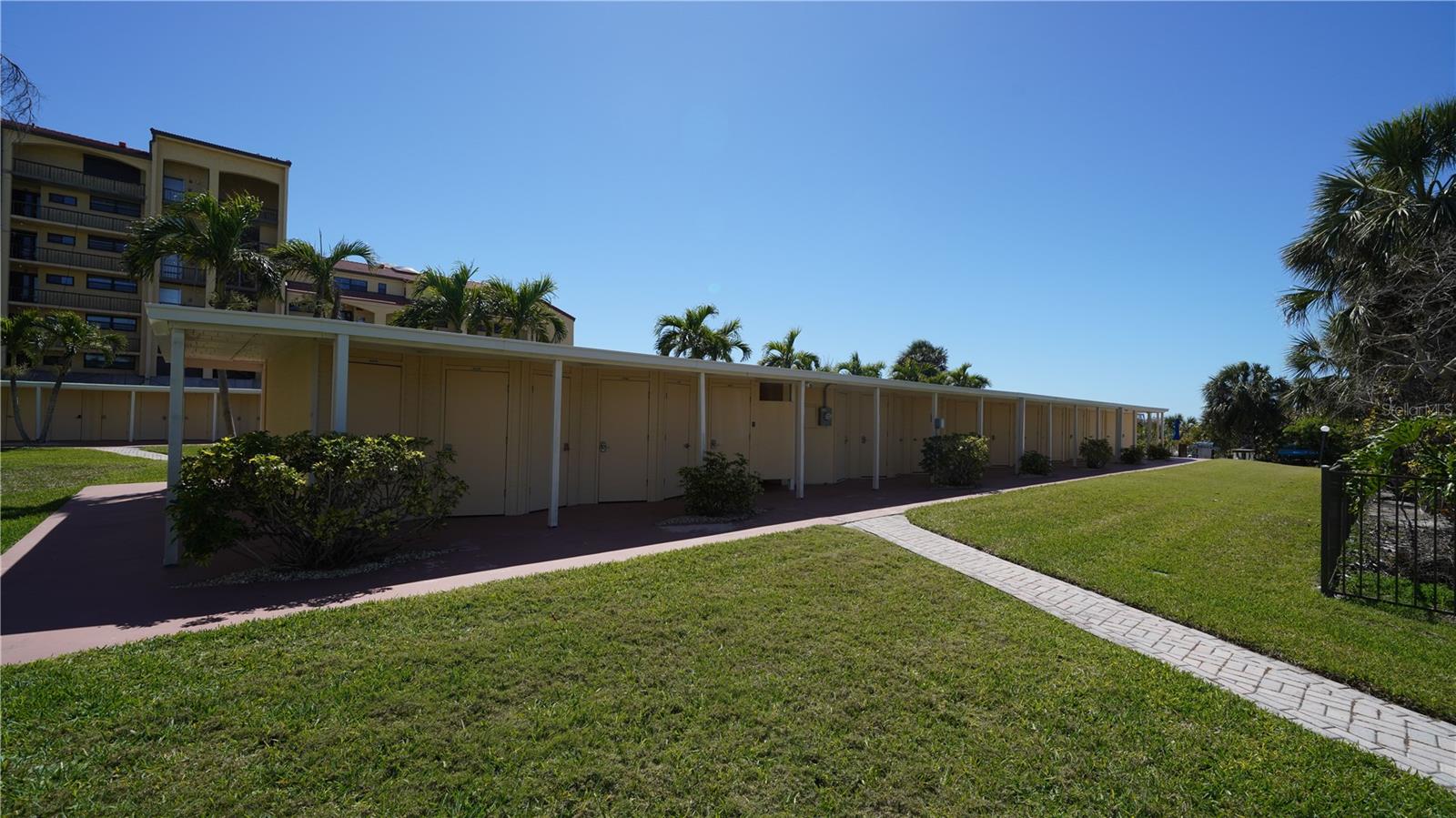 8625 MIDNIGHT PASS RD #305B