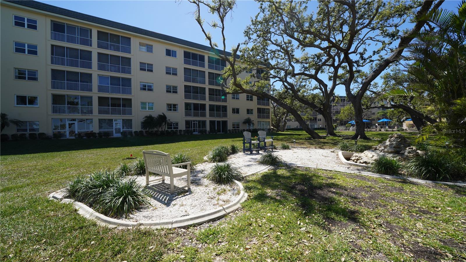 8625 MIDNIGHT PASS RD #305B