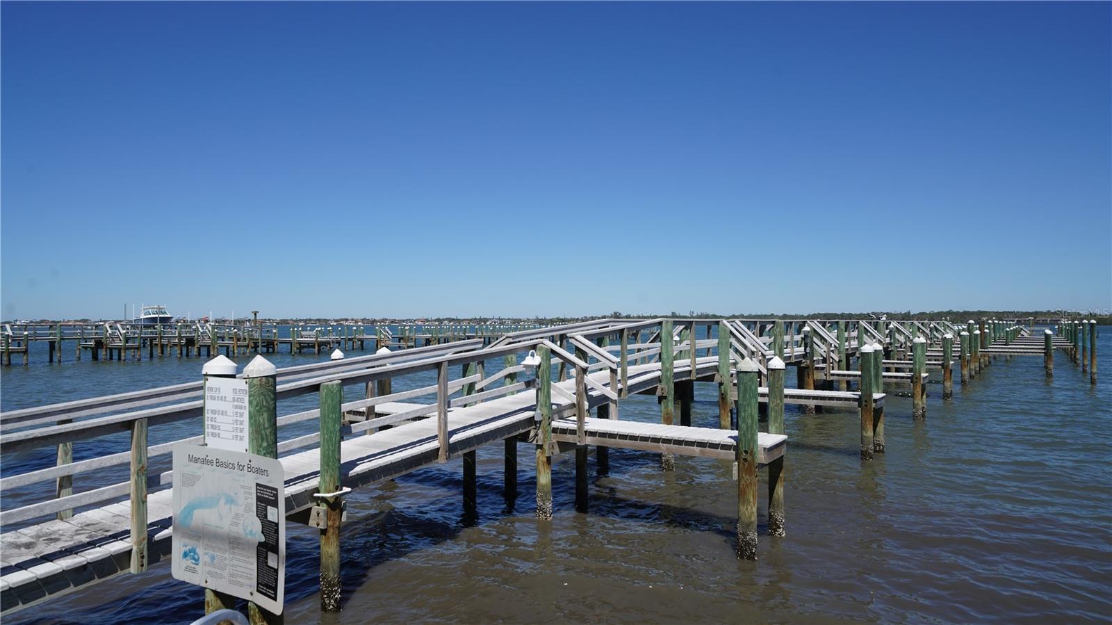 8625 MIDNIGHT PASS RD #305B