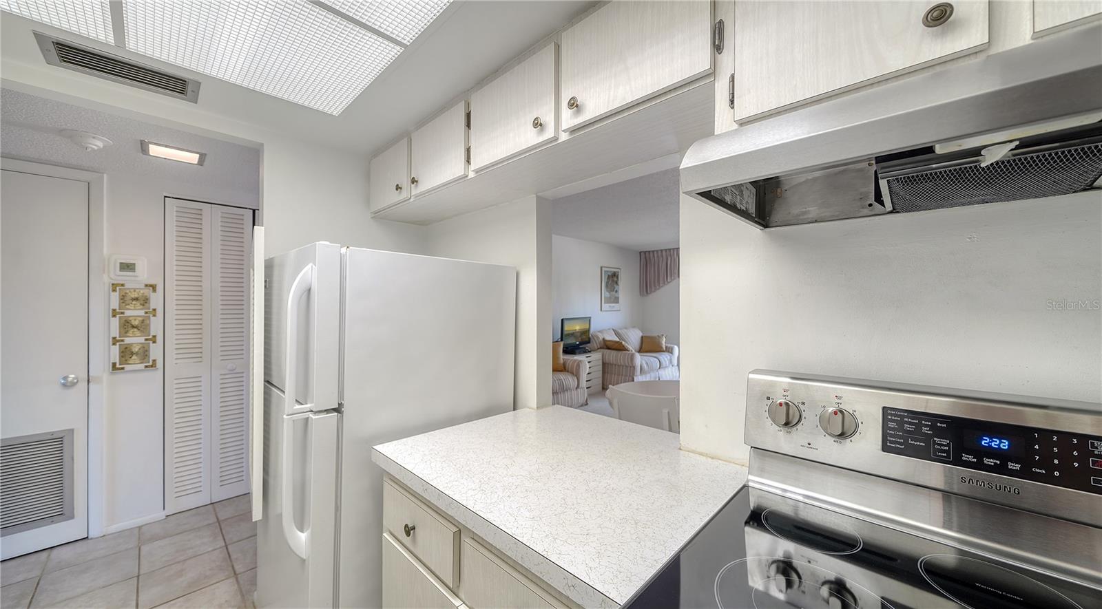 8625 MIDNIGHT PASS RD #305B