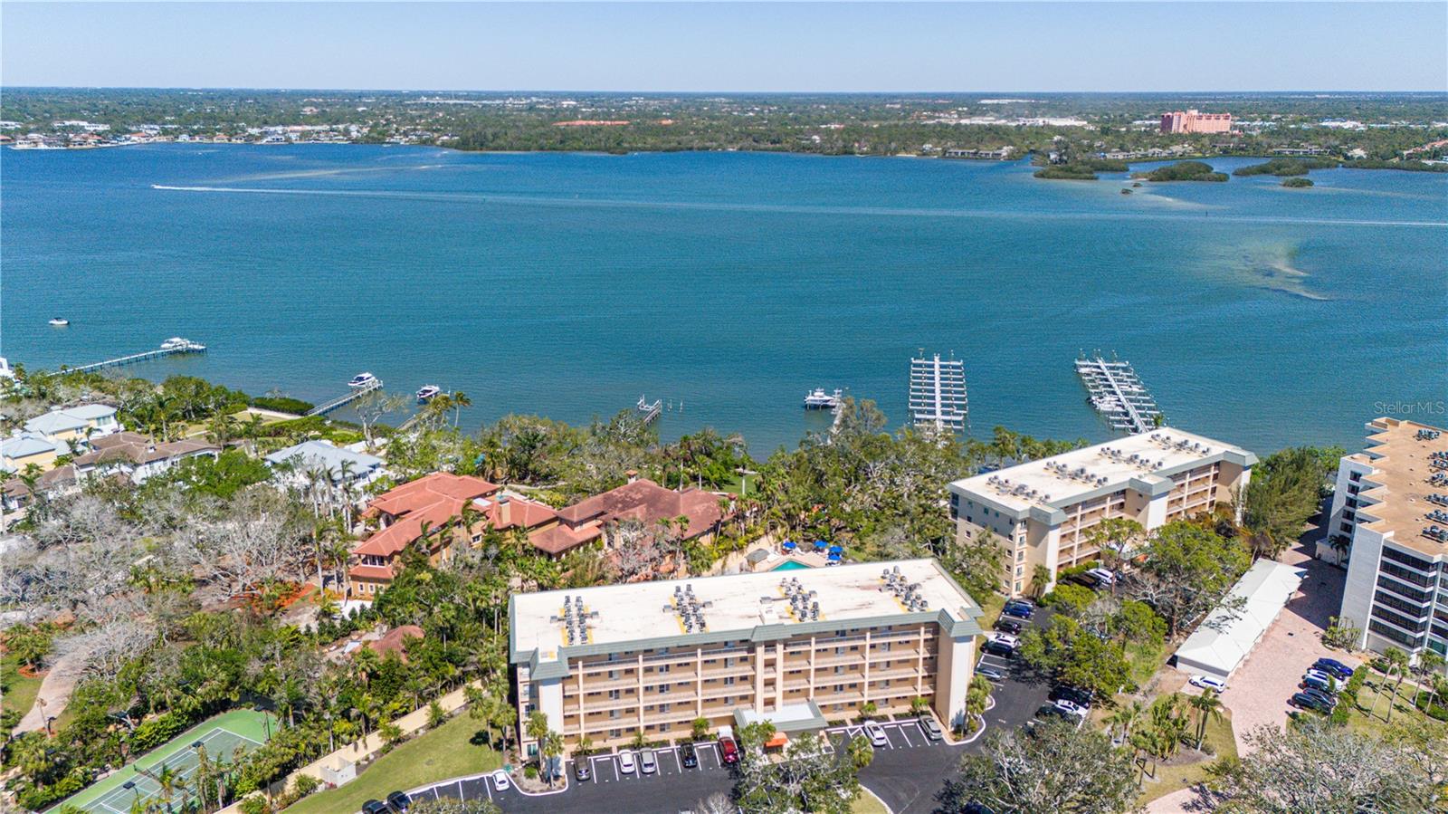 8625 MIDNIGHT PASS RD #305B