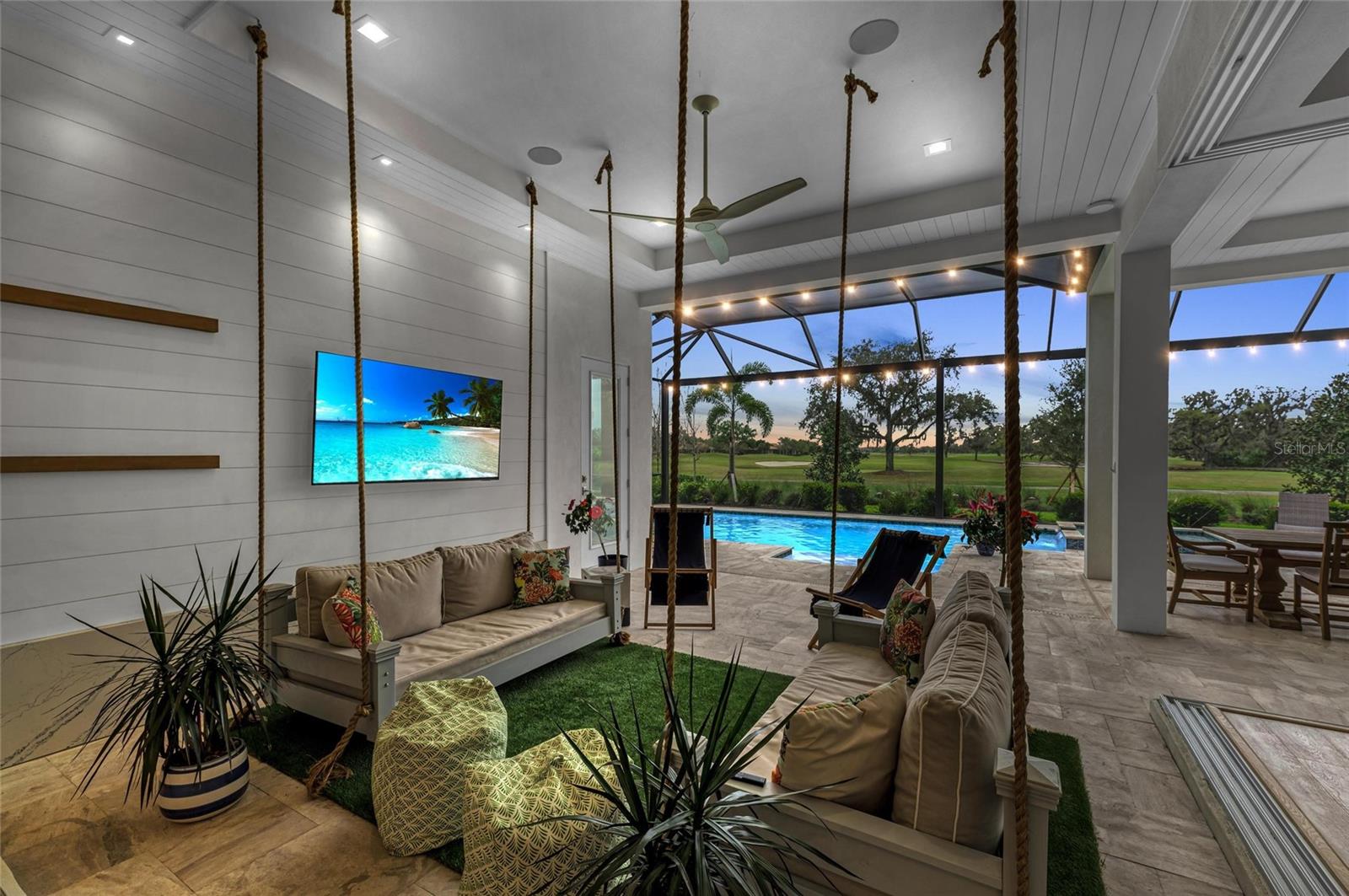 8847 COLONELS CT