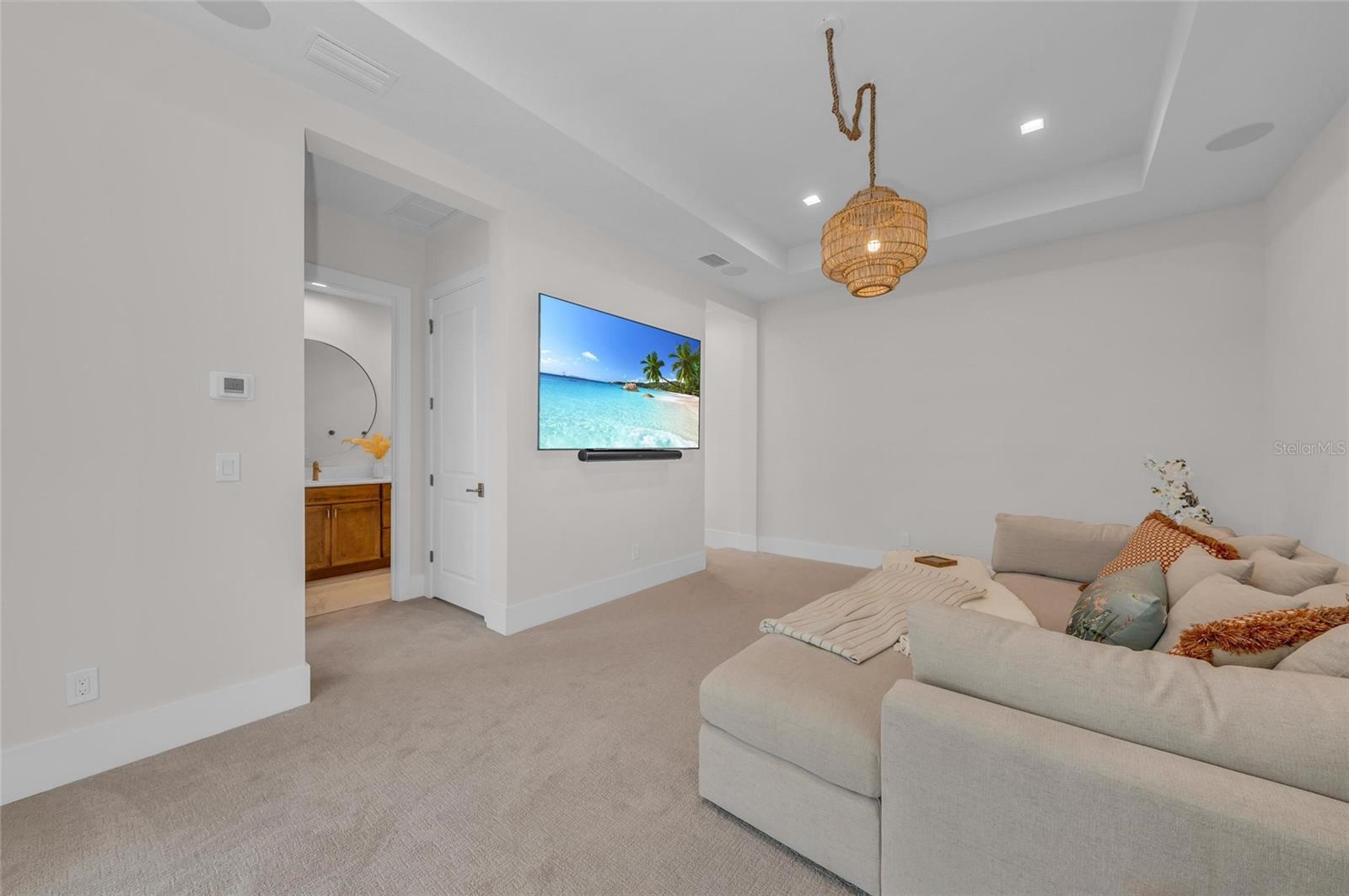 8847 COLONELS CT