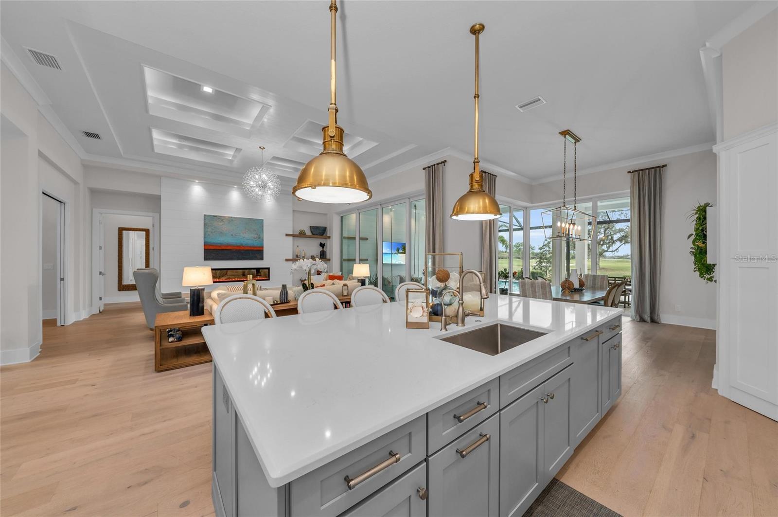 8847 COLONELS CT