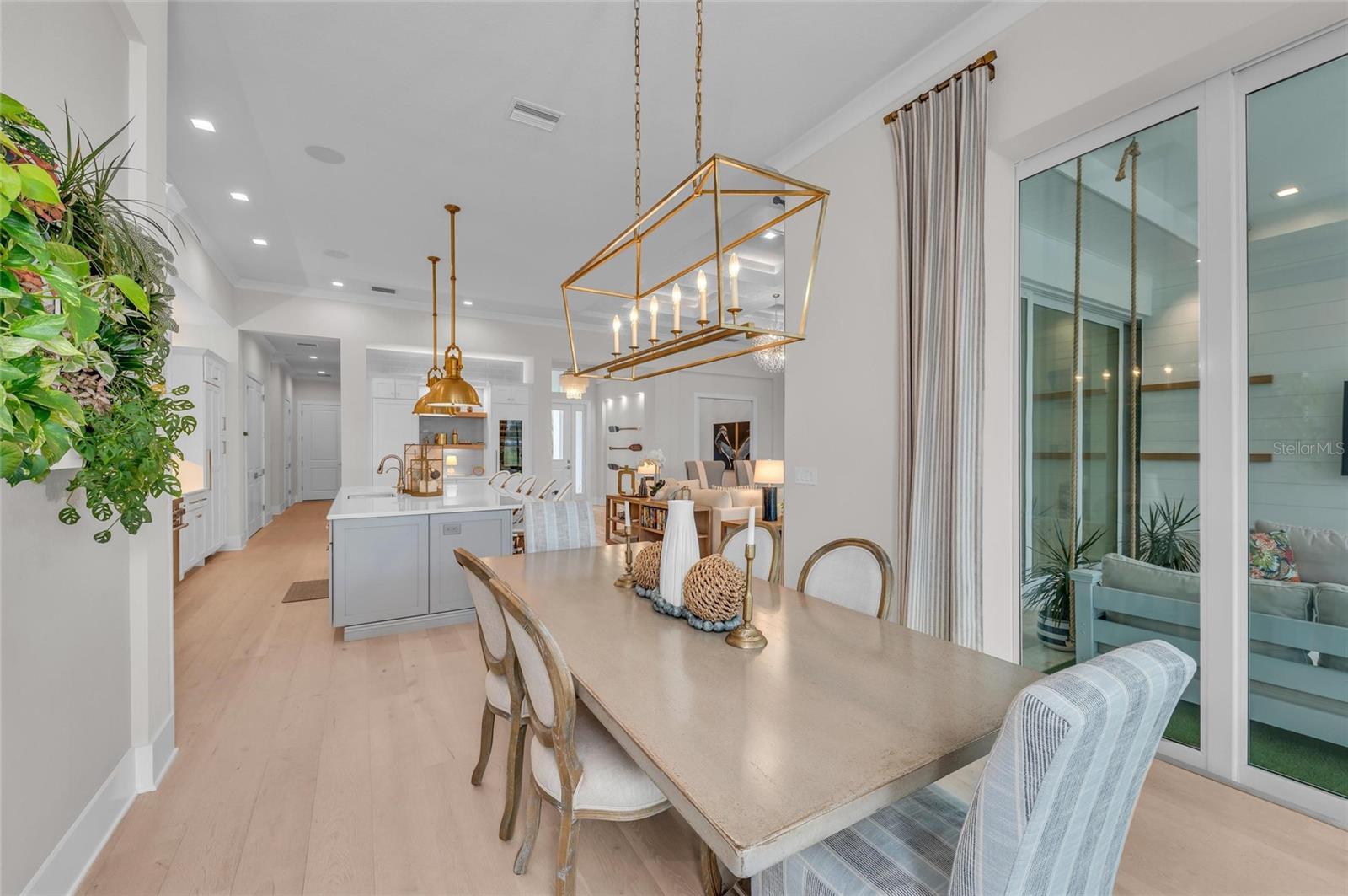 8847 COLONELS CT