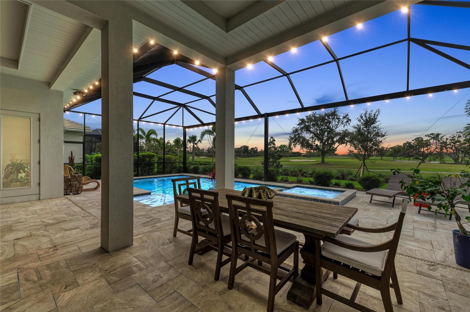 8847 COLONELS CT