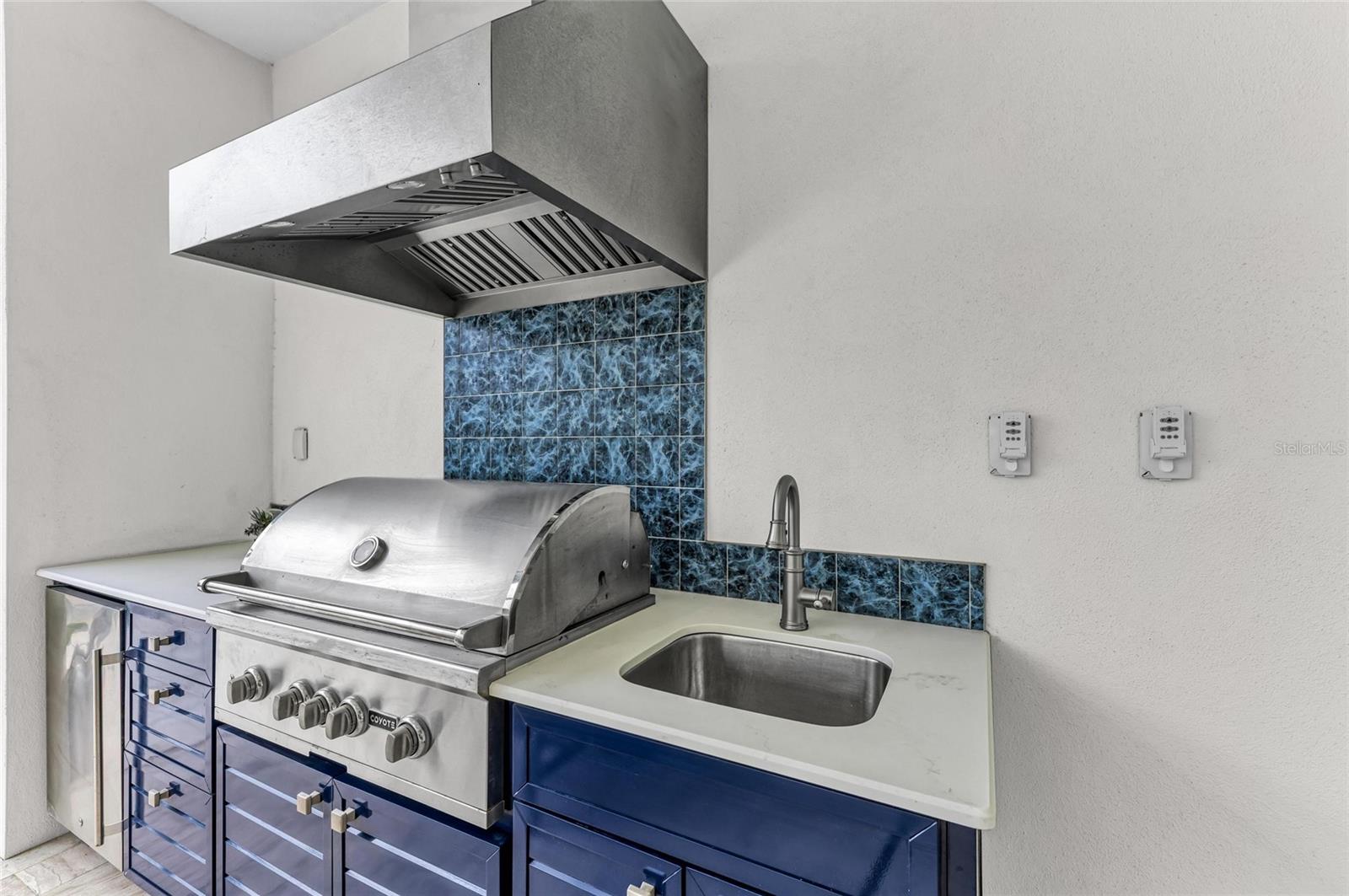 8847 COLONELS CT