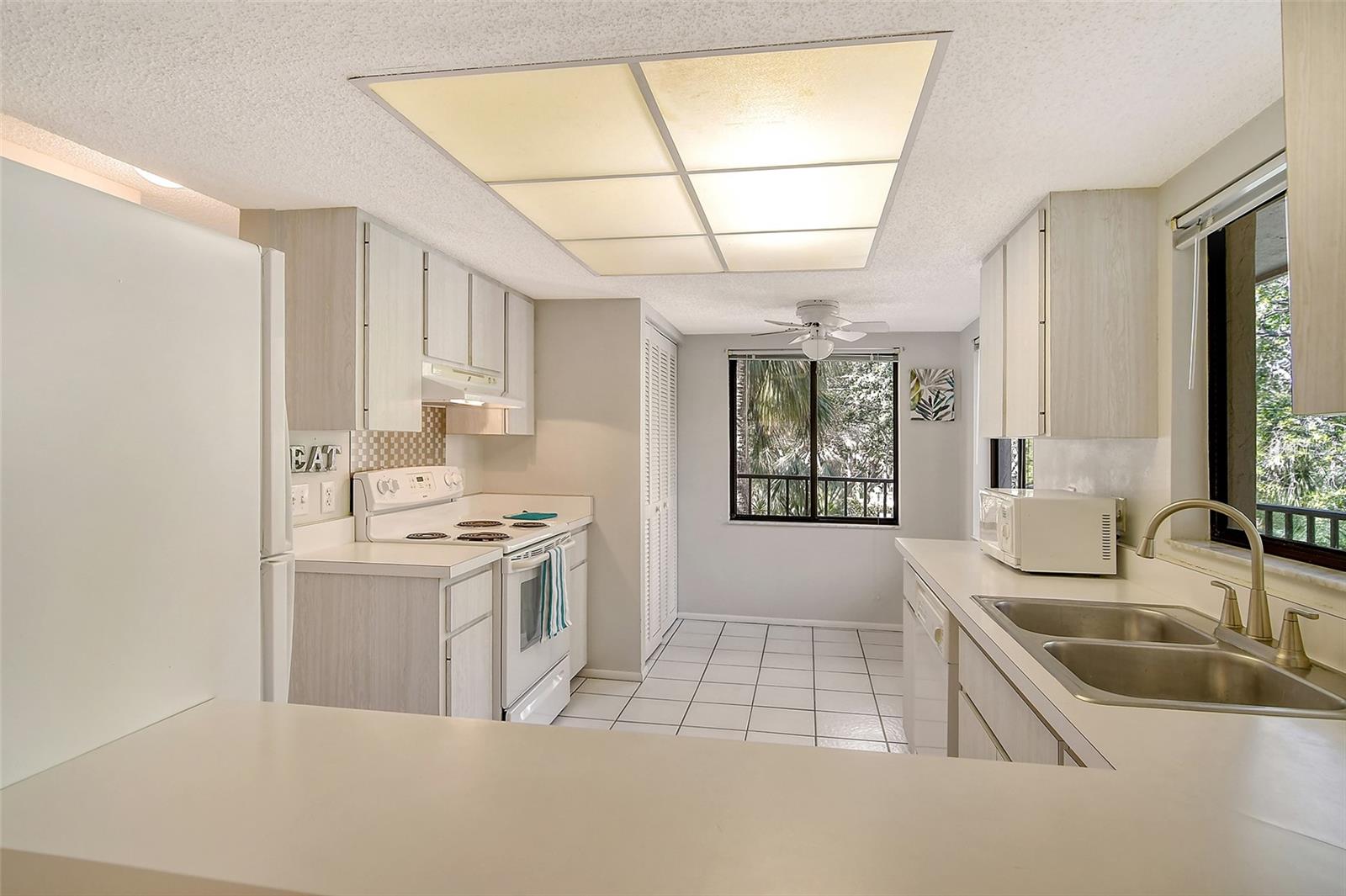 6450 WILD OAK BAY BLVD #240