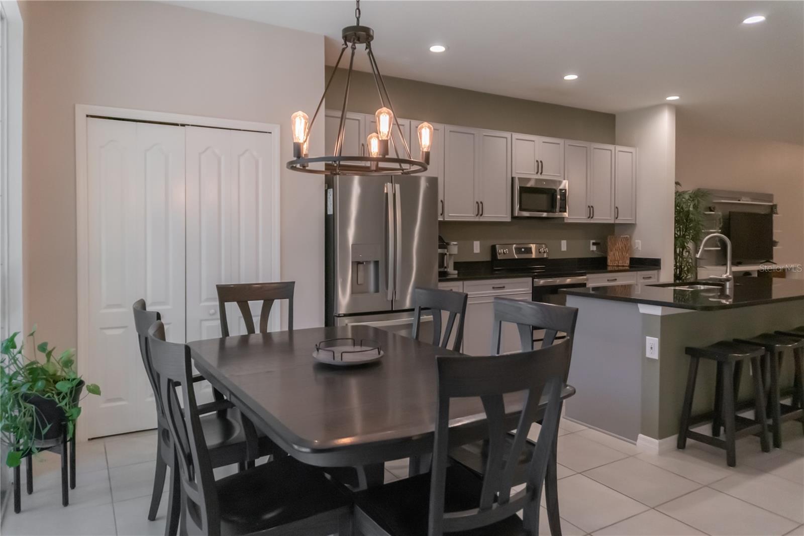 8521 CANYON CREEK TRL