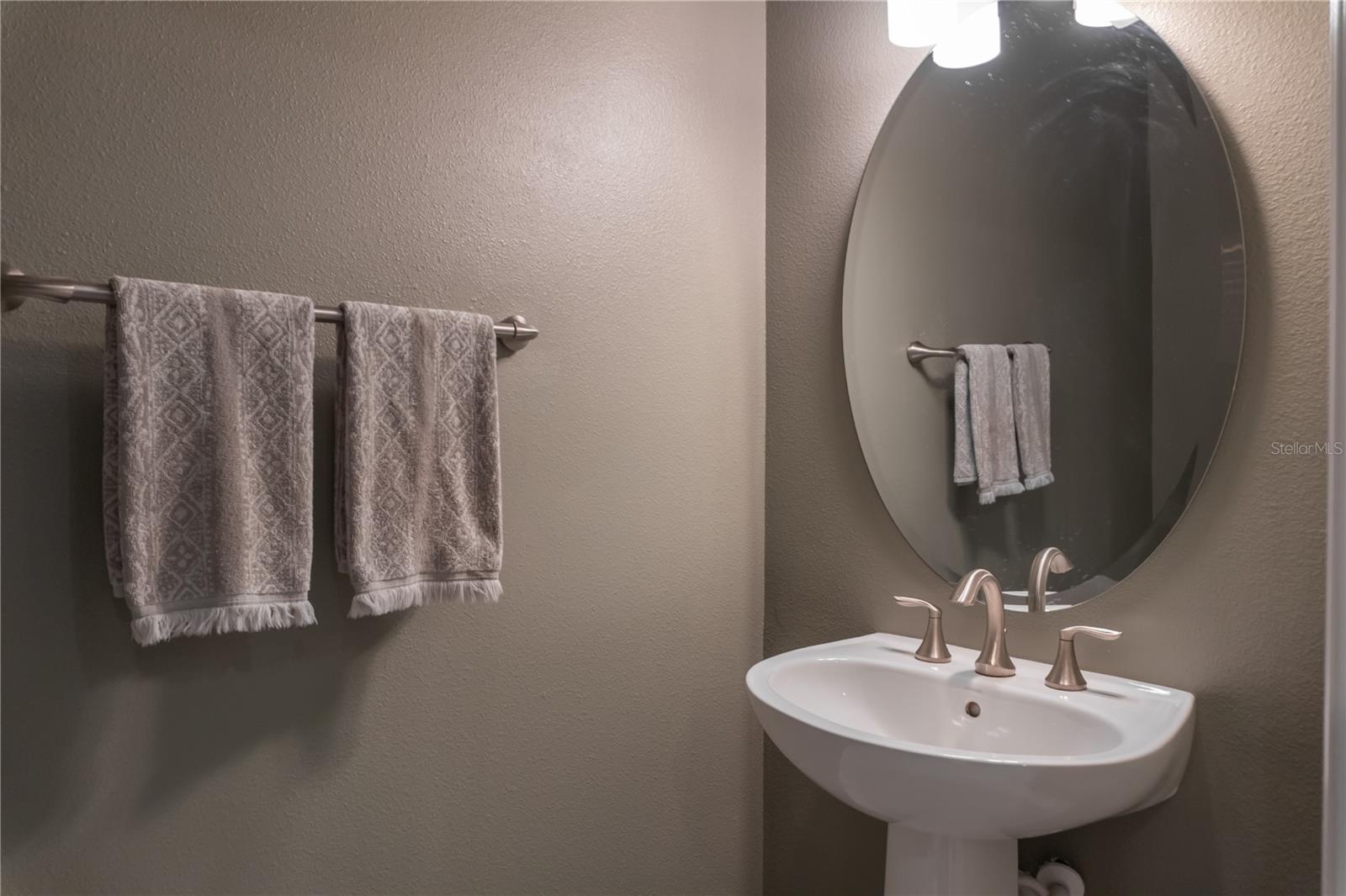 8521 CANYON CREEK TRL