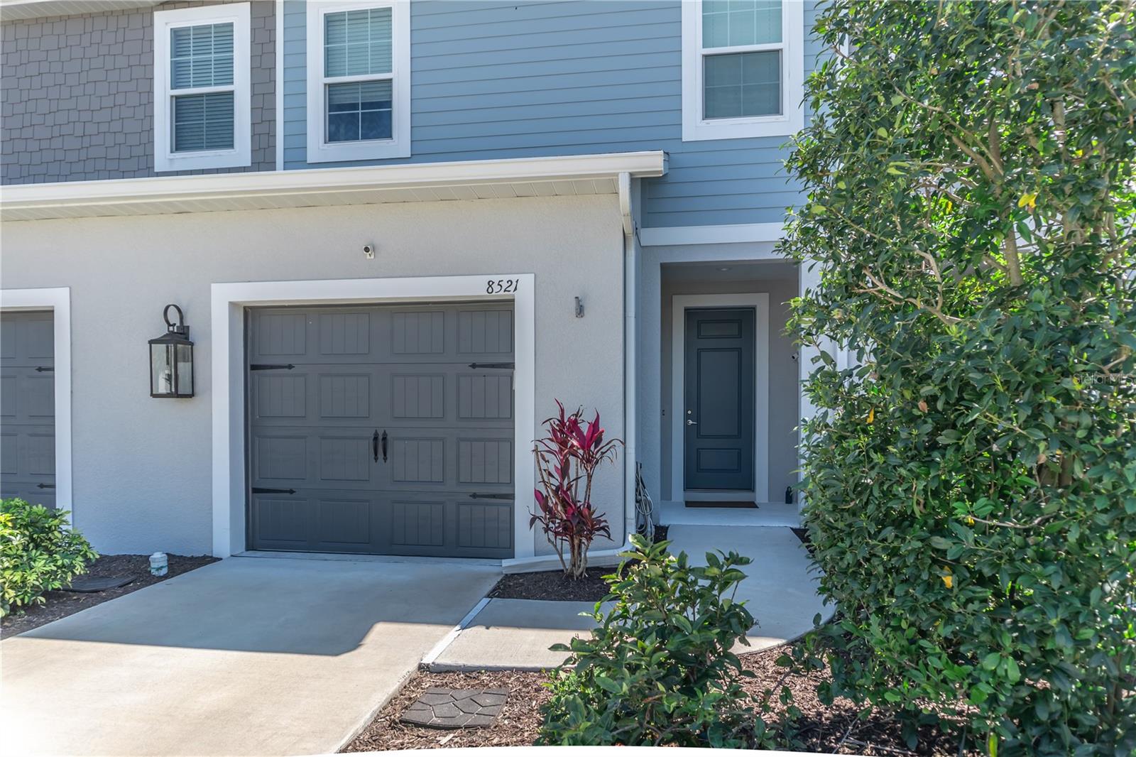 8521 CANYON CREEK TRL