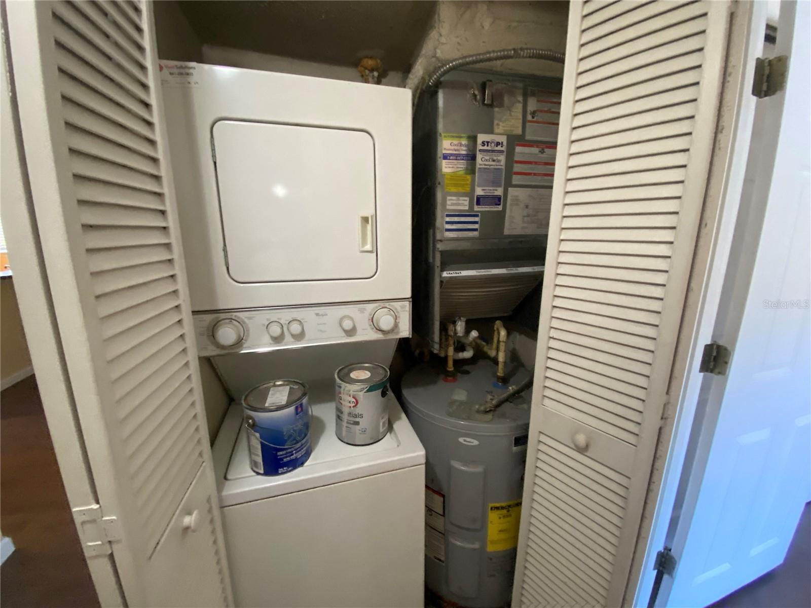 1721 PARAKEET WAY #700