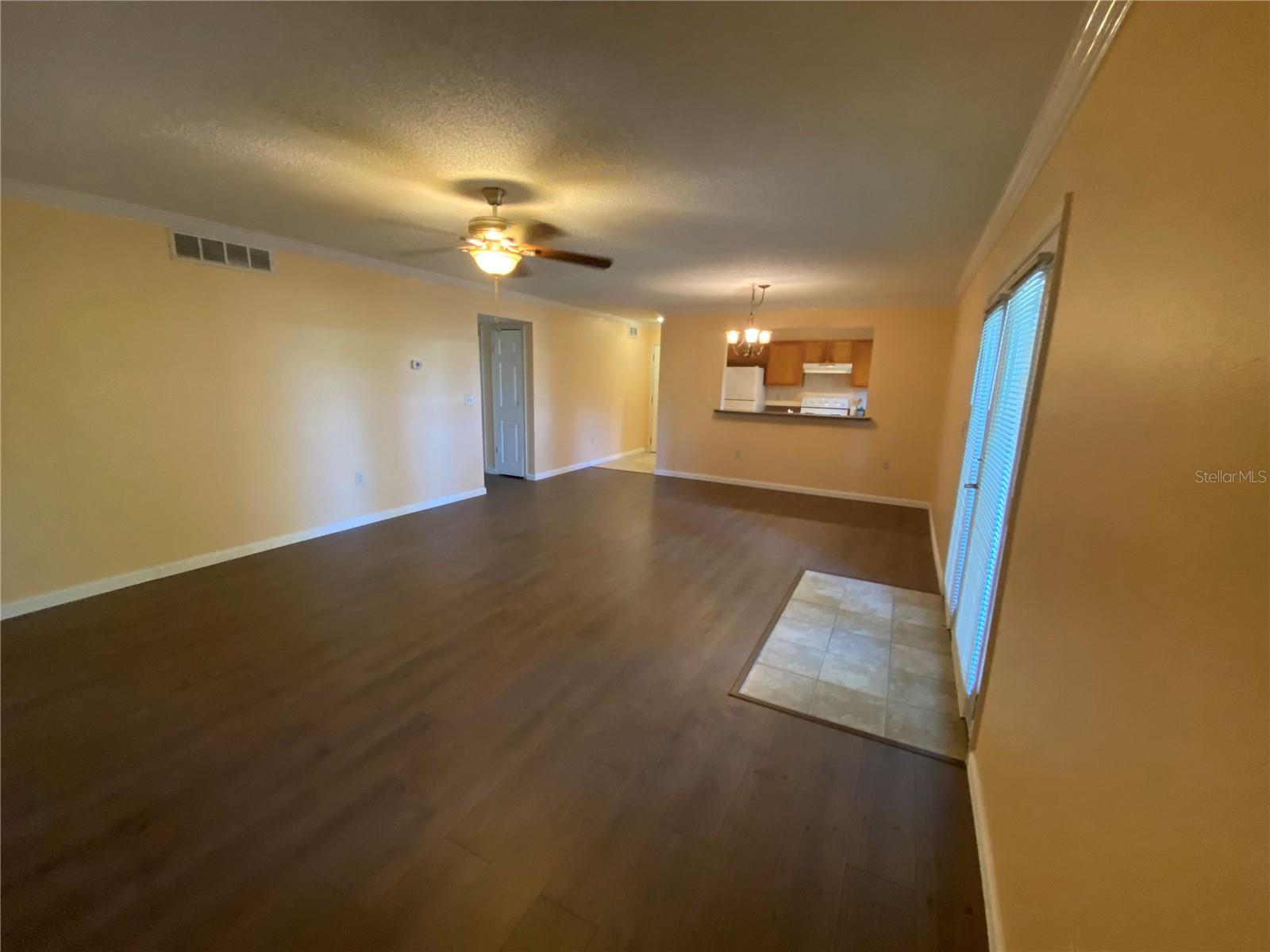 1721 PARAKEET WAY #700