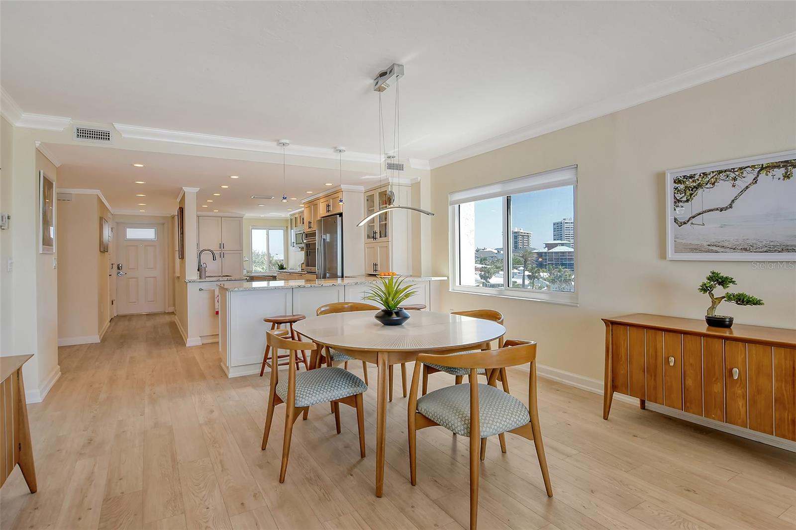 20 WHISPERING SANDS DR #406