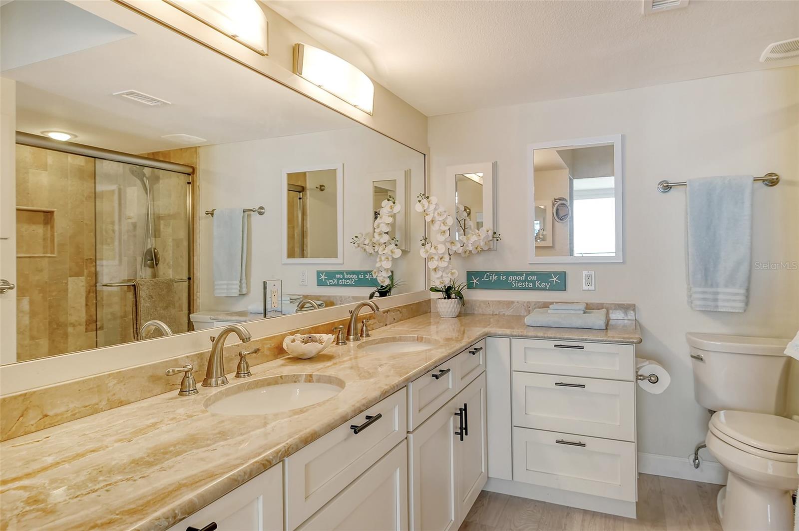 20 WHISPERING SANDS DR #406