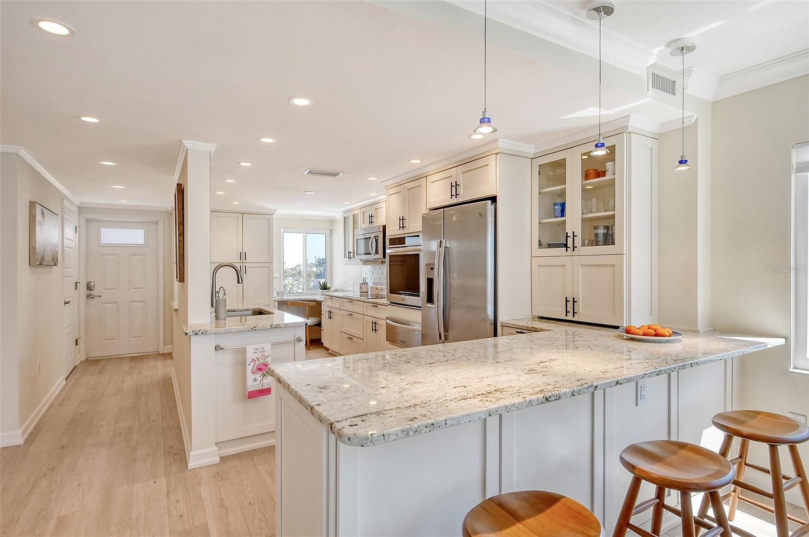 20 WHISPERING SANDS DR #406