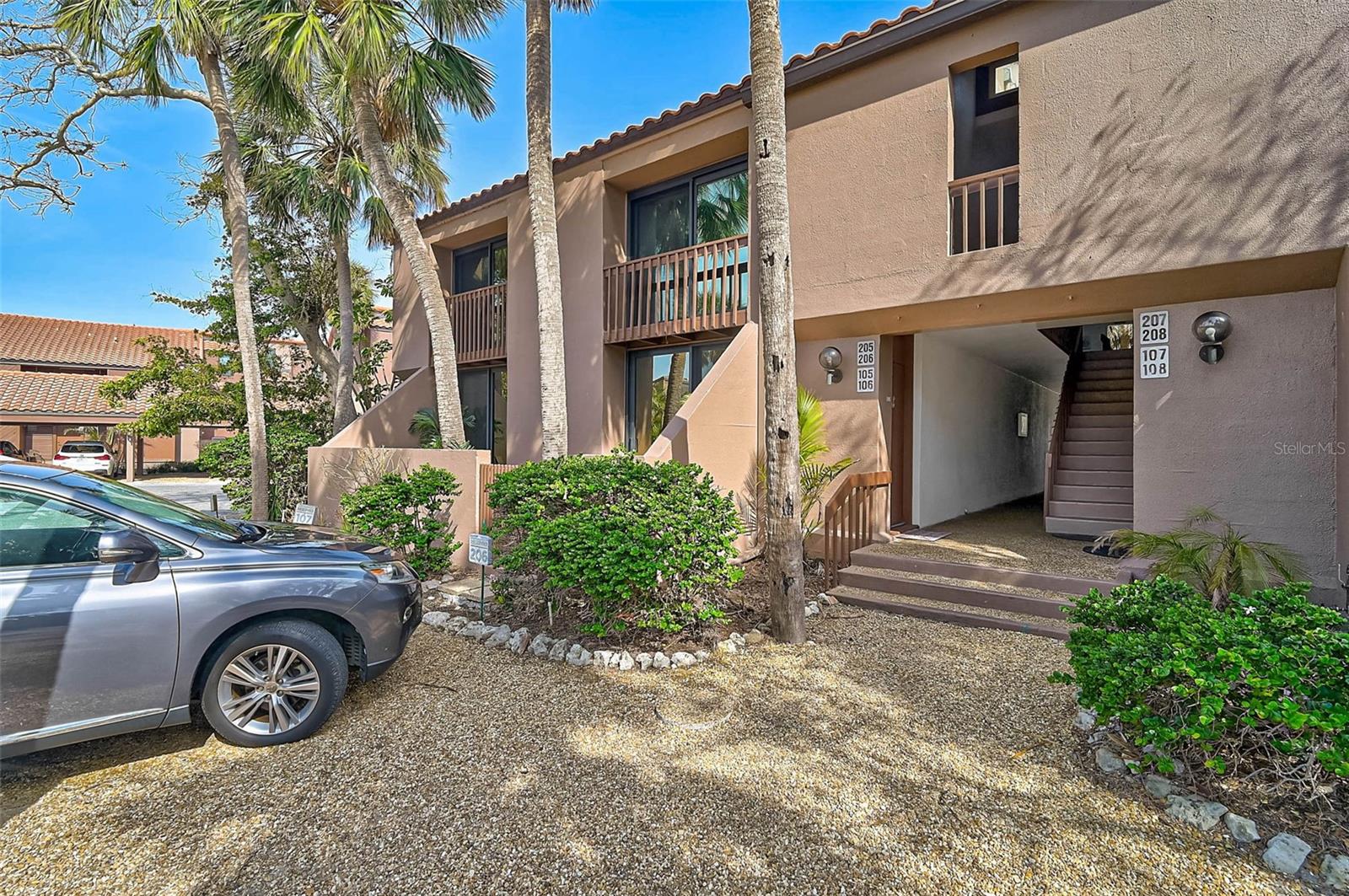 105 PASS KEY RD #105