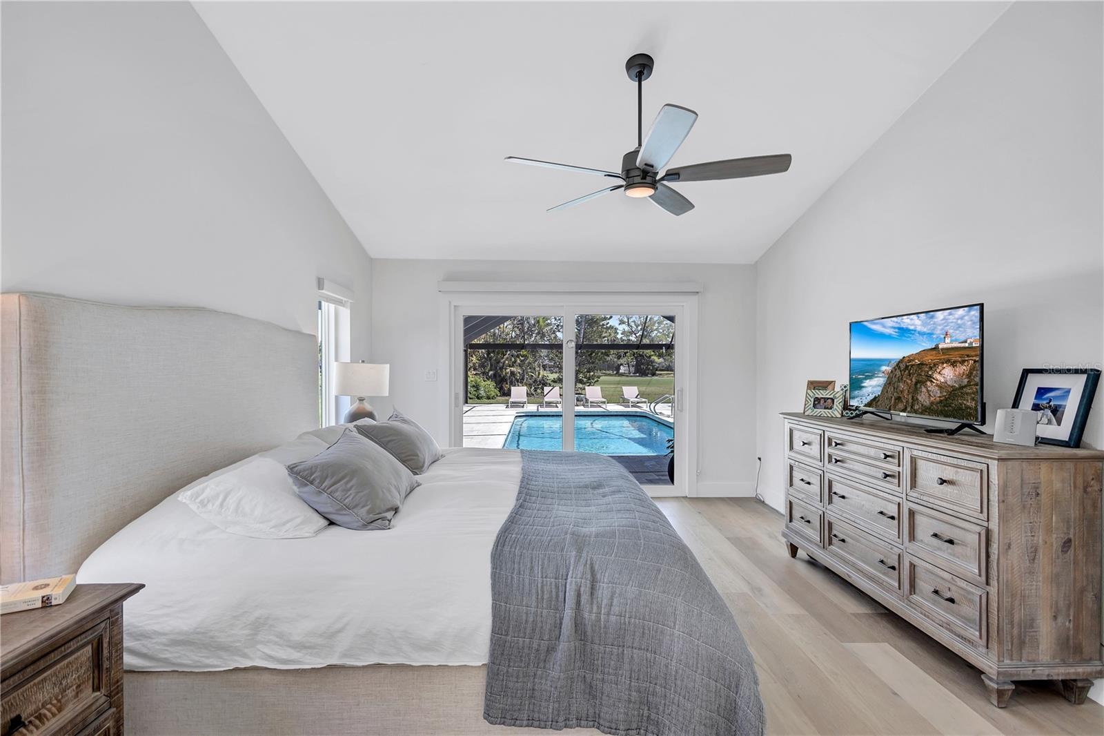 3725 SPYGLASS HILL RD