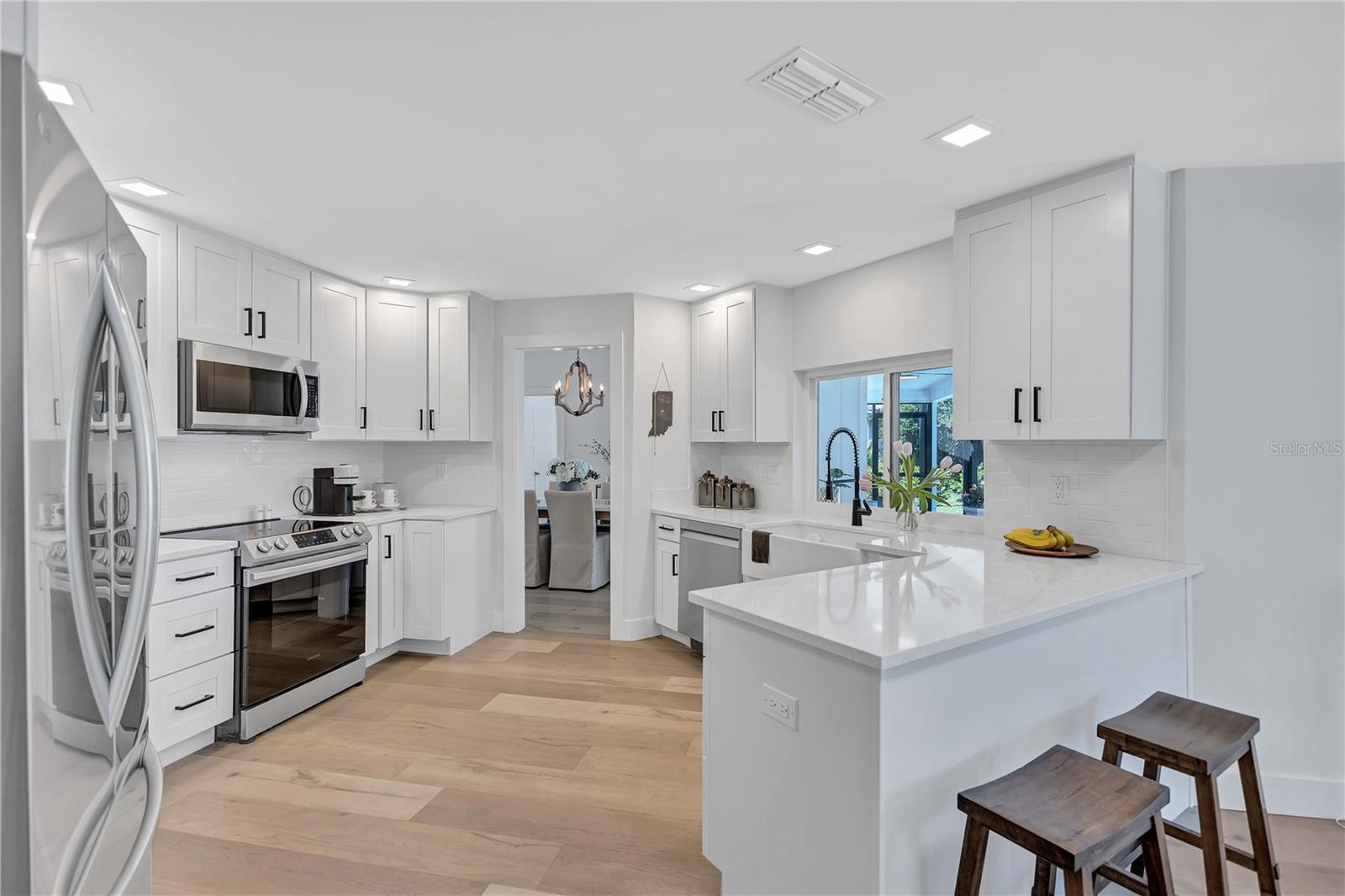 3725 SPYGLASS HILL RD