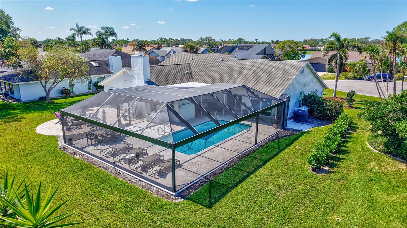 3725 SPYGLASS HILL RD