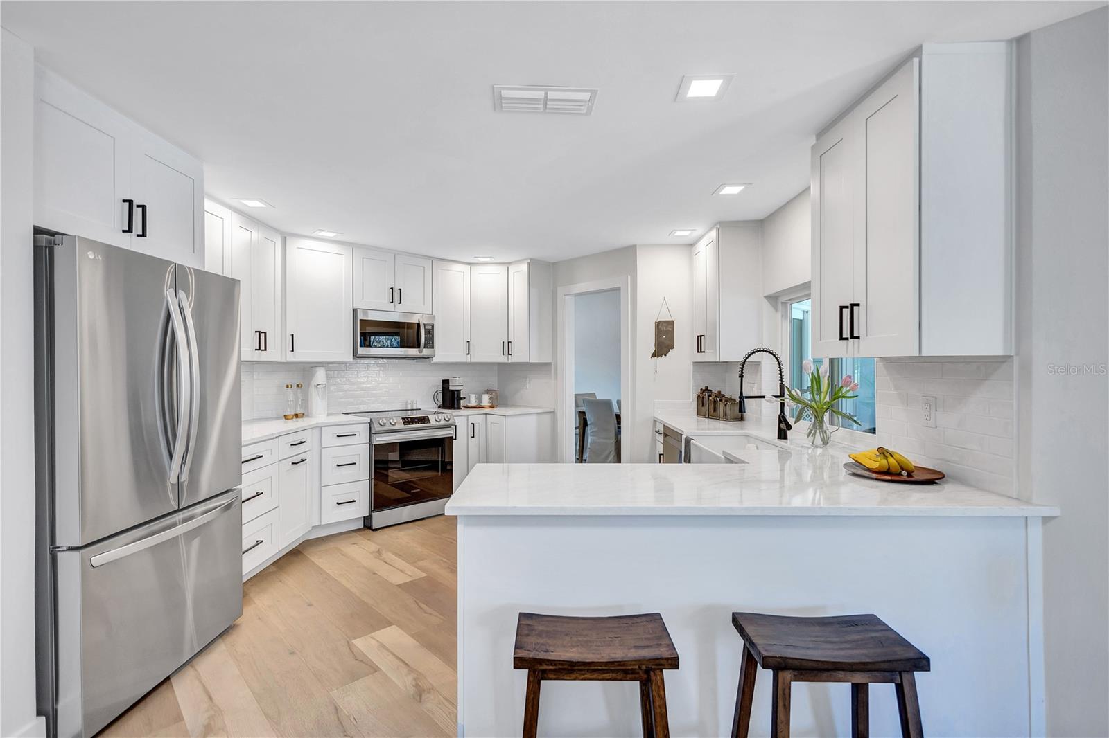 3725 SPYGLASS HILL RD