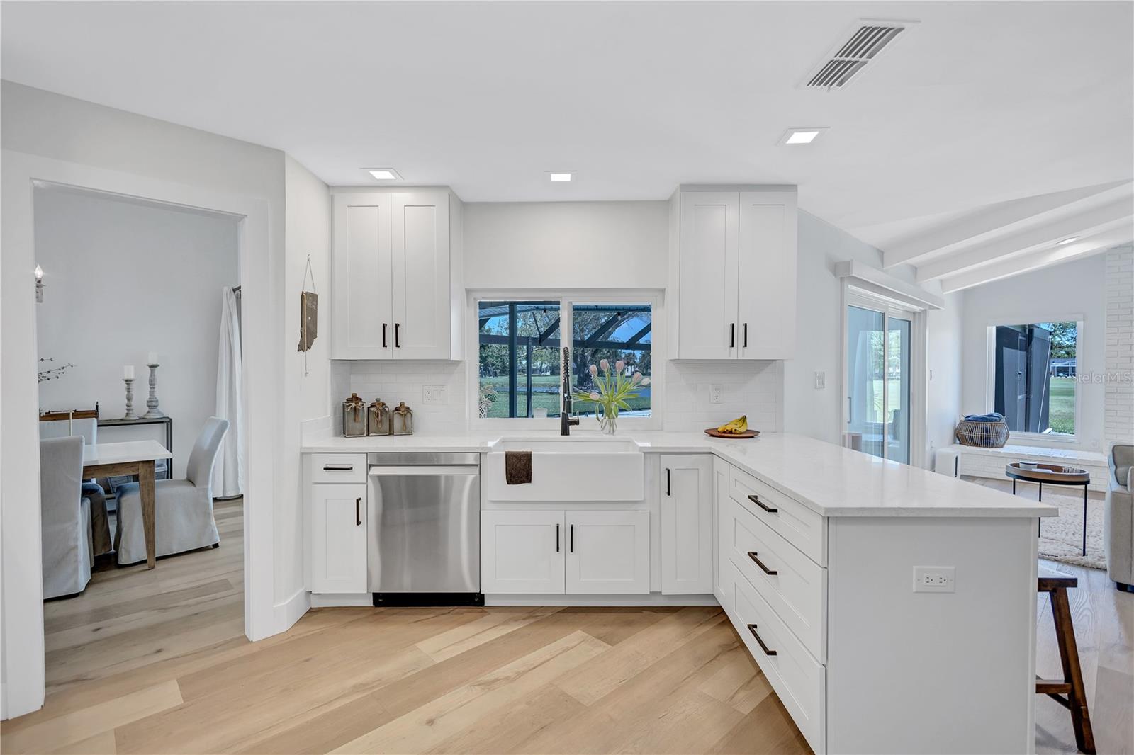 3725 SPYGLASS HILL RD