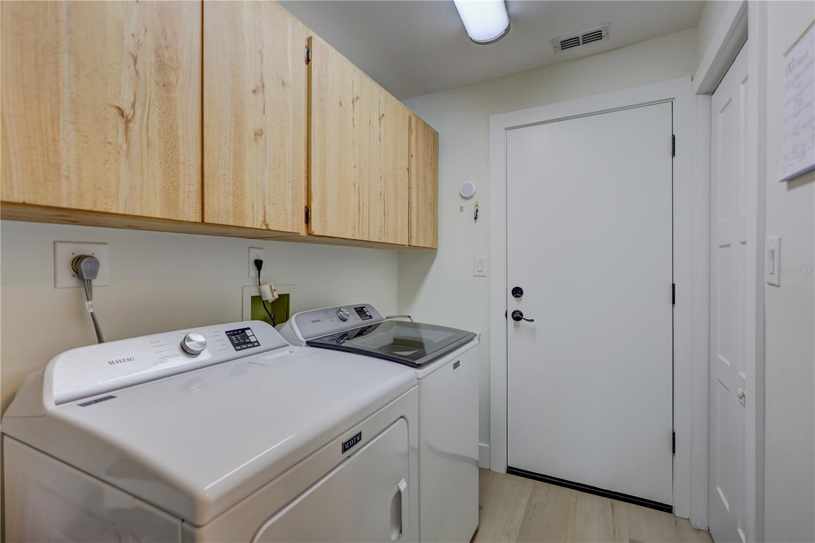 3725 SPYGLASS HILL RD