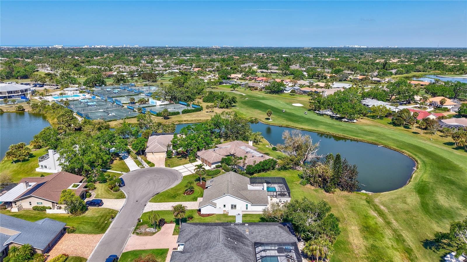 3725 SPYGLASS HILL RD