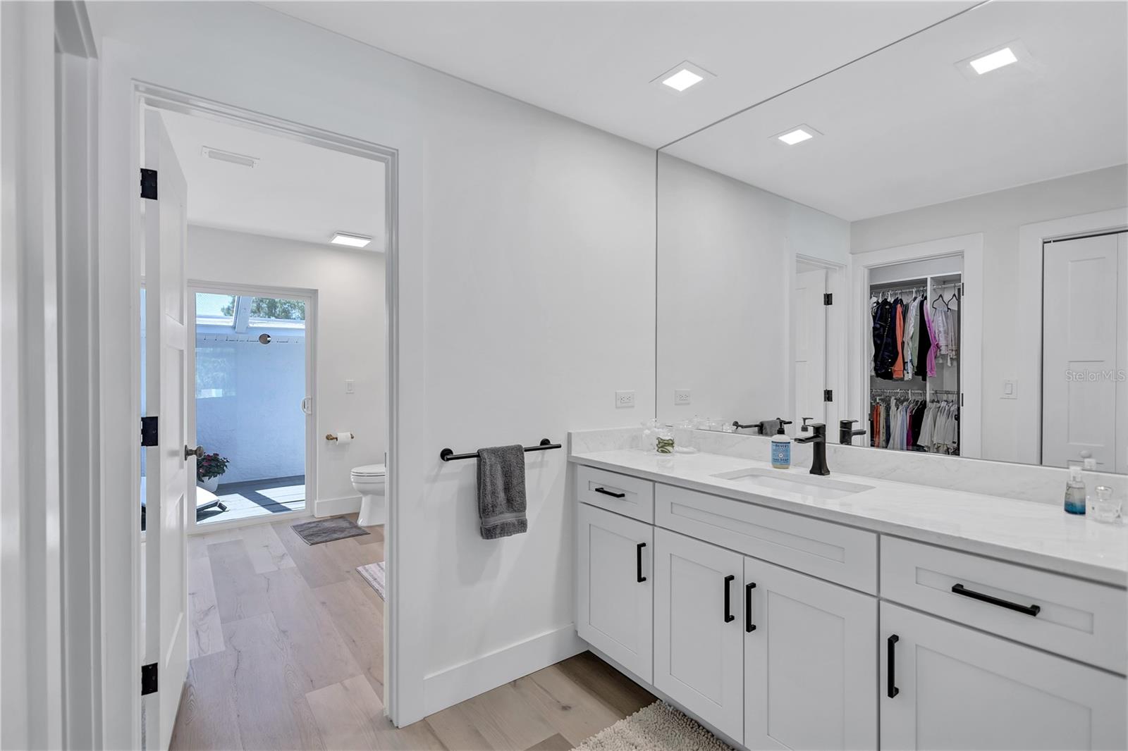 3725 SPYGLASS HILL RD