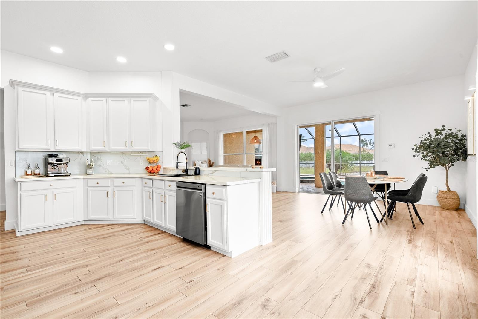 1189 FRASER PINE BLVD