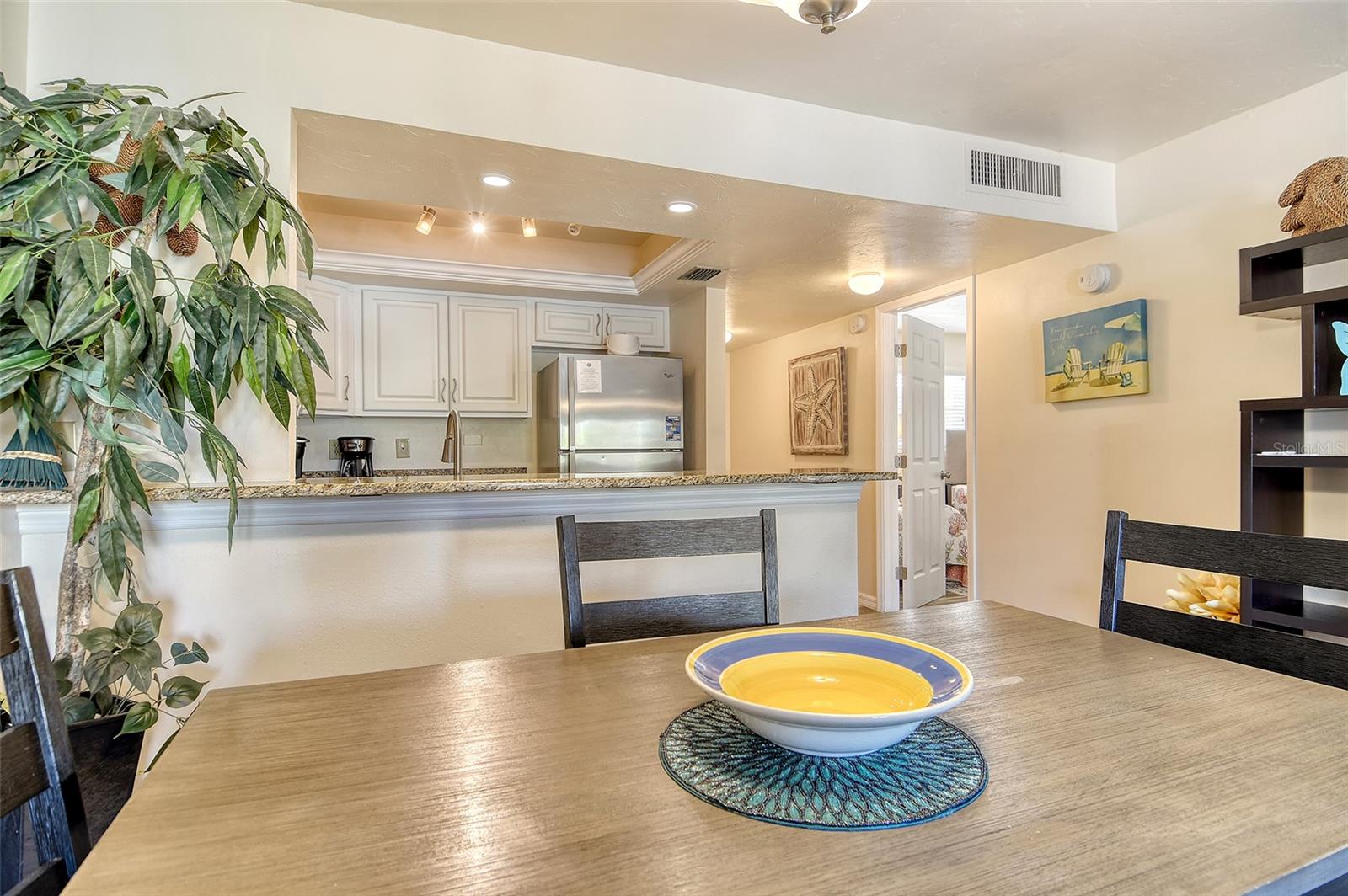 5963 MIDNIGHT PASS RD #355