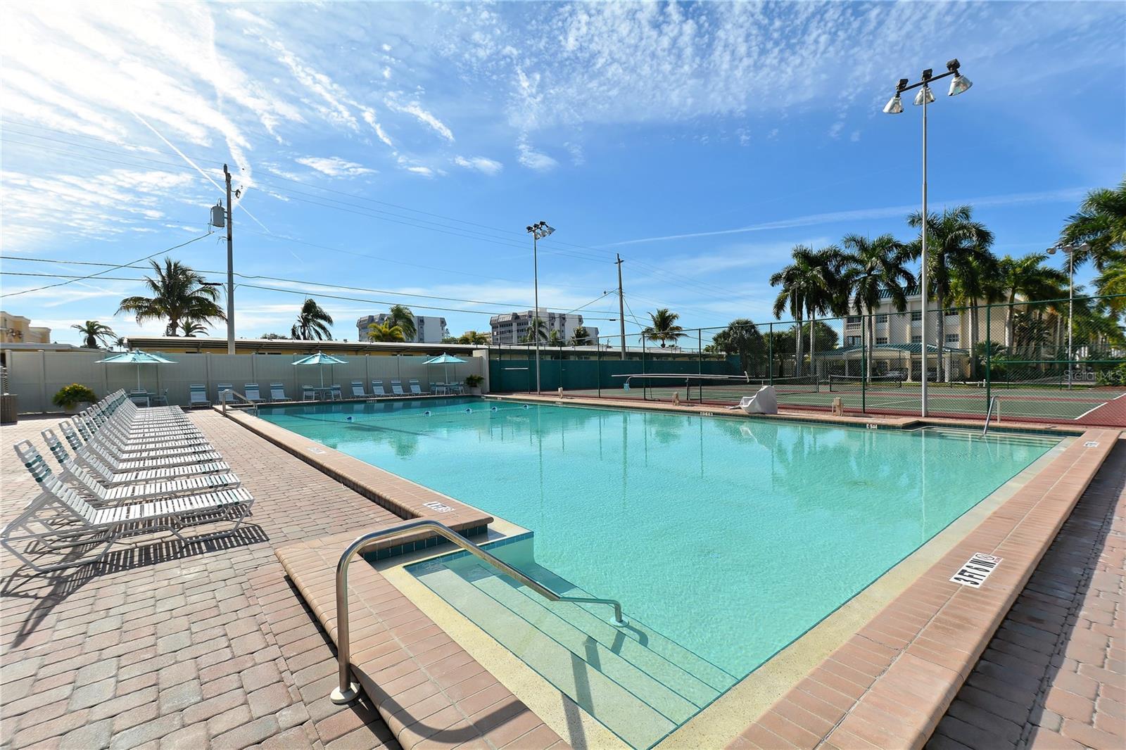 5963 MIDNIGHT PASS RD #355