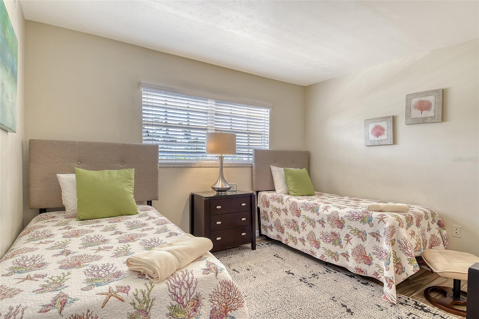 5963 MIDNIGHT PASS RD #355