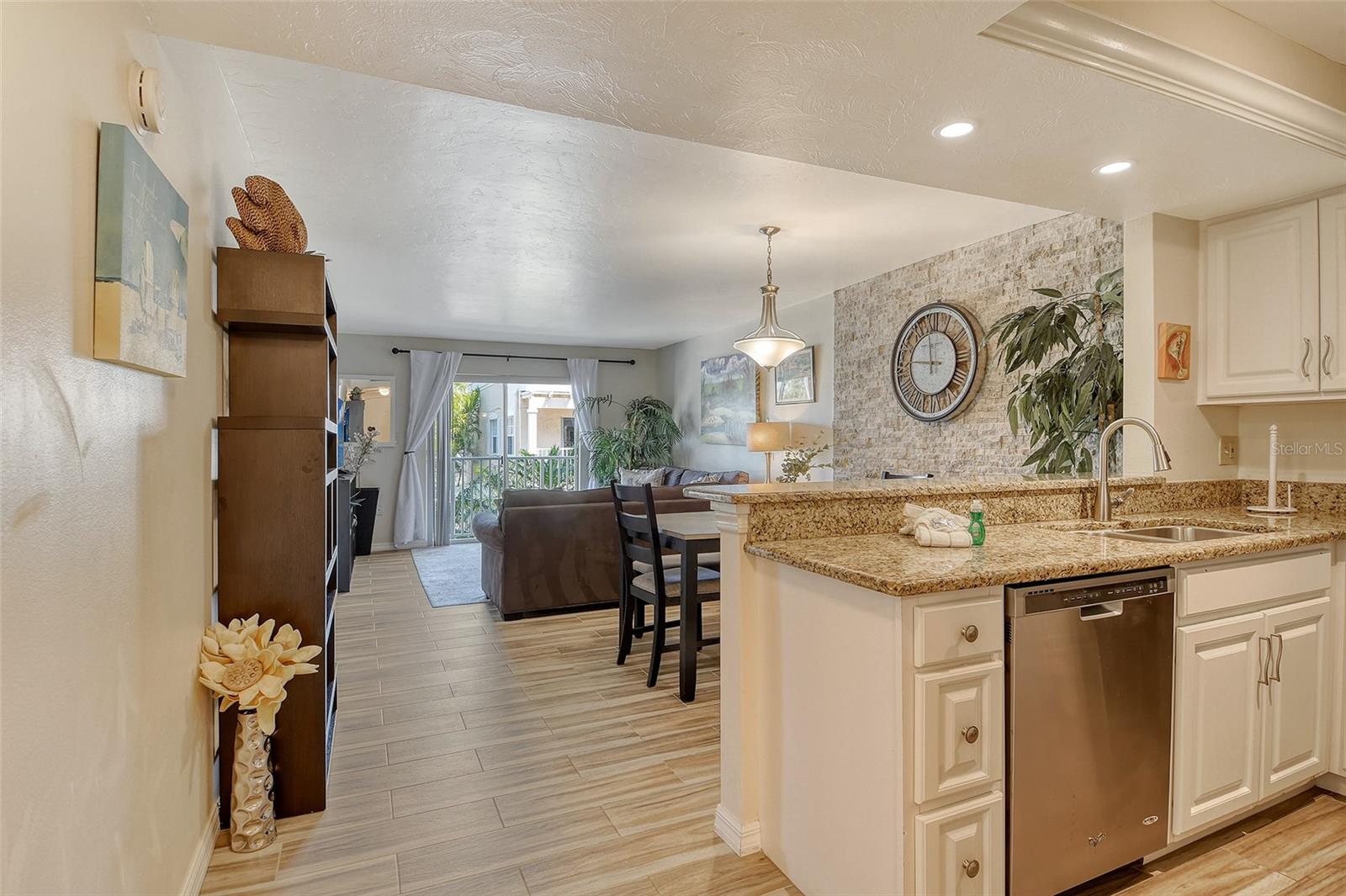 5963 MIDNIGHT PASS RD #355