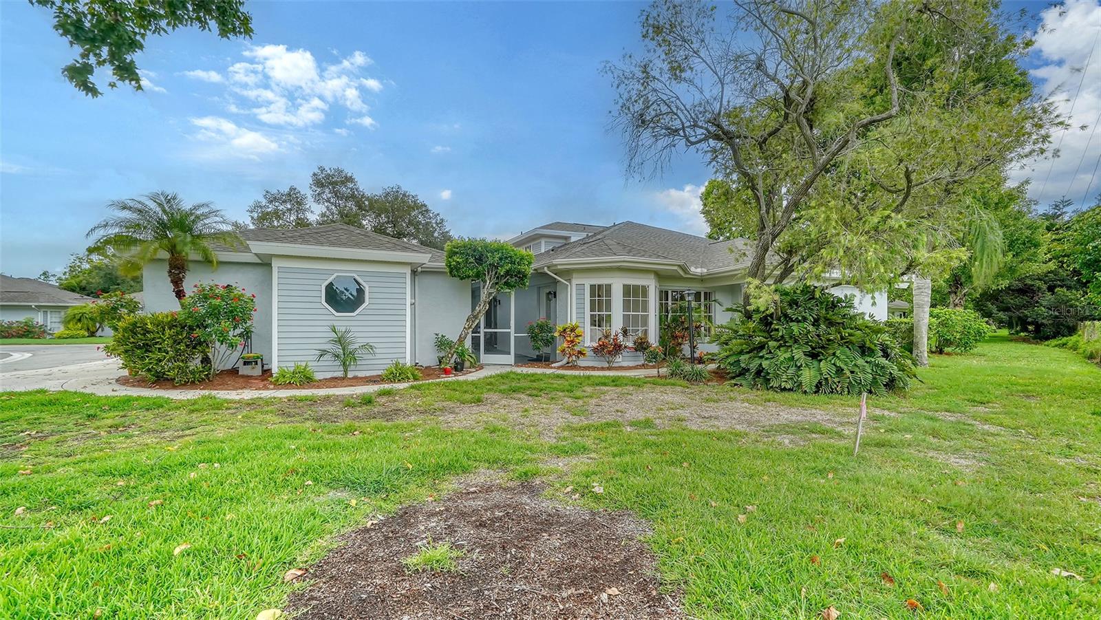6467 CARRINGTON CIR #43