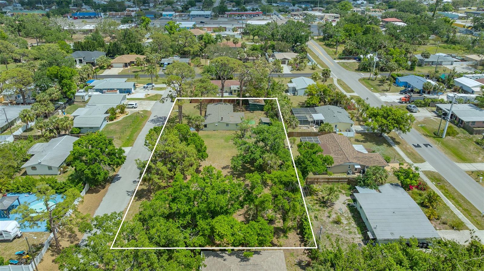 275 BURKE RD