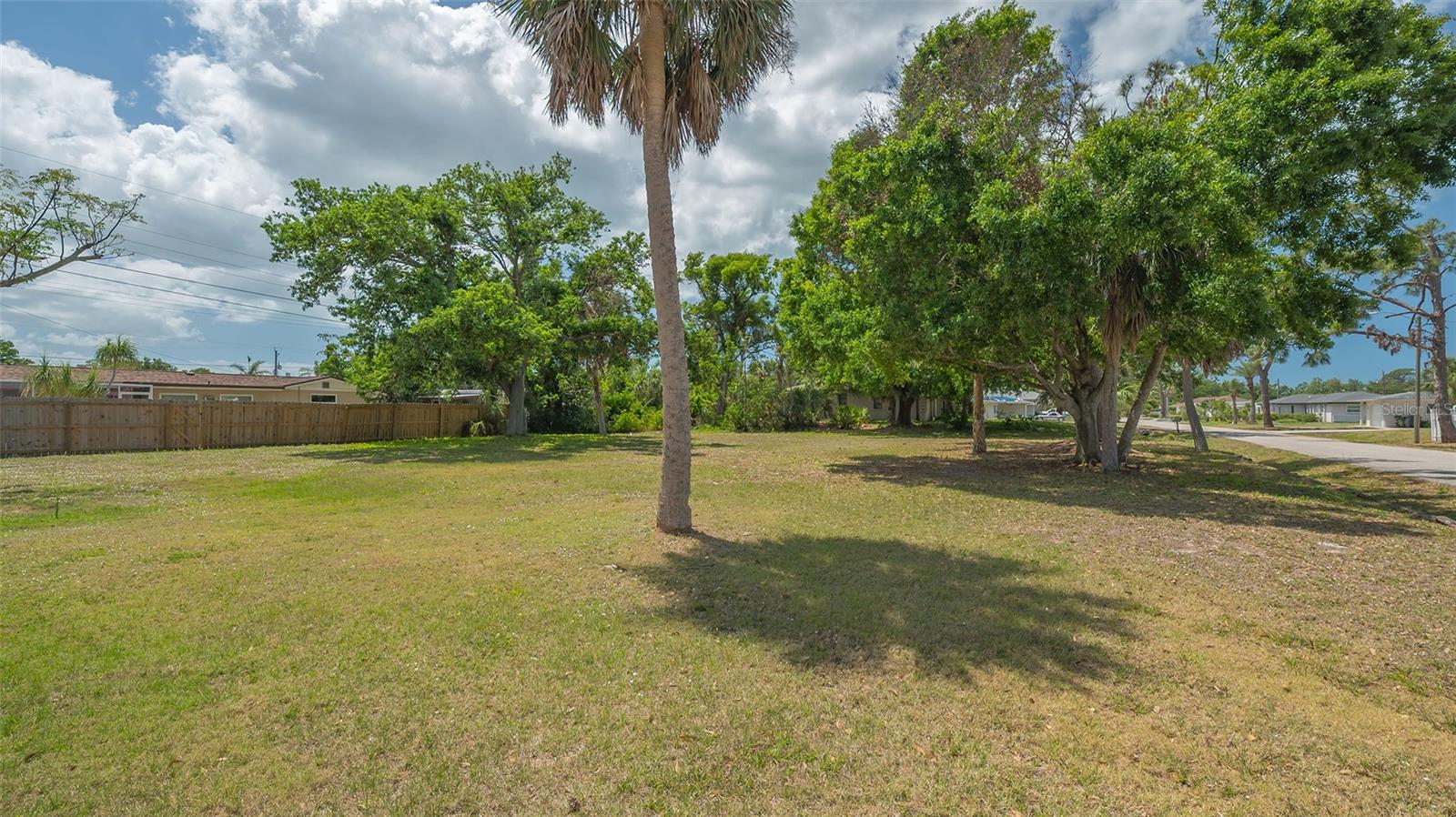 275 BURKE RD