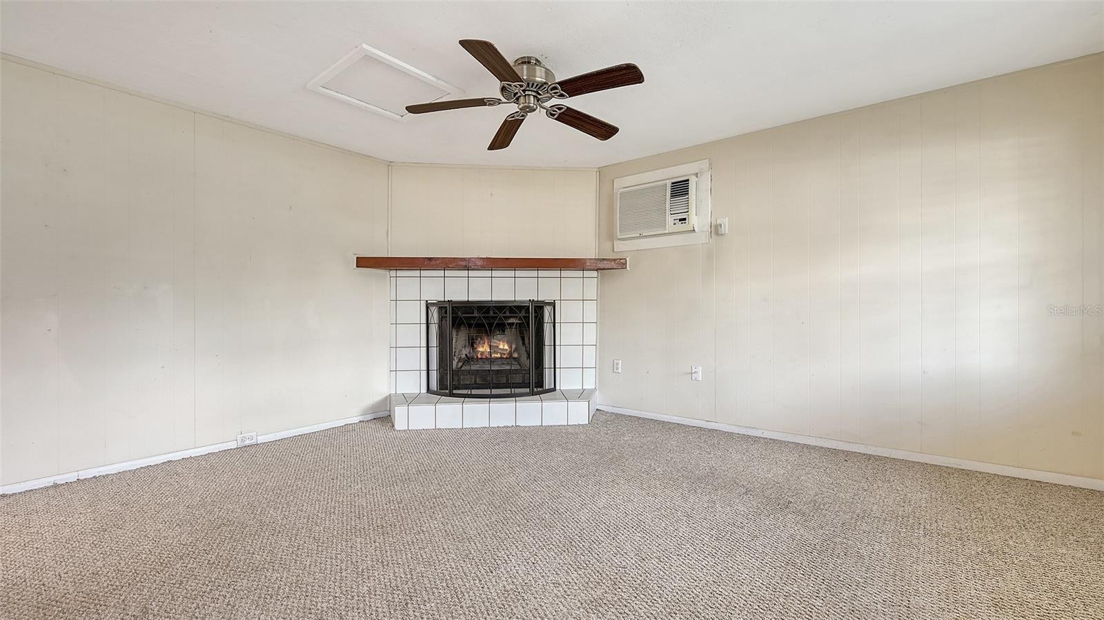 275 BURKE RD