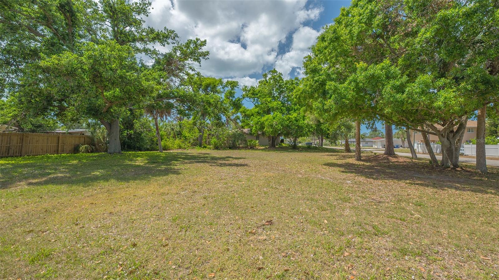 275 BURKE RD