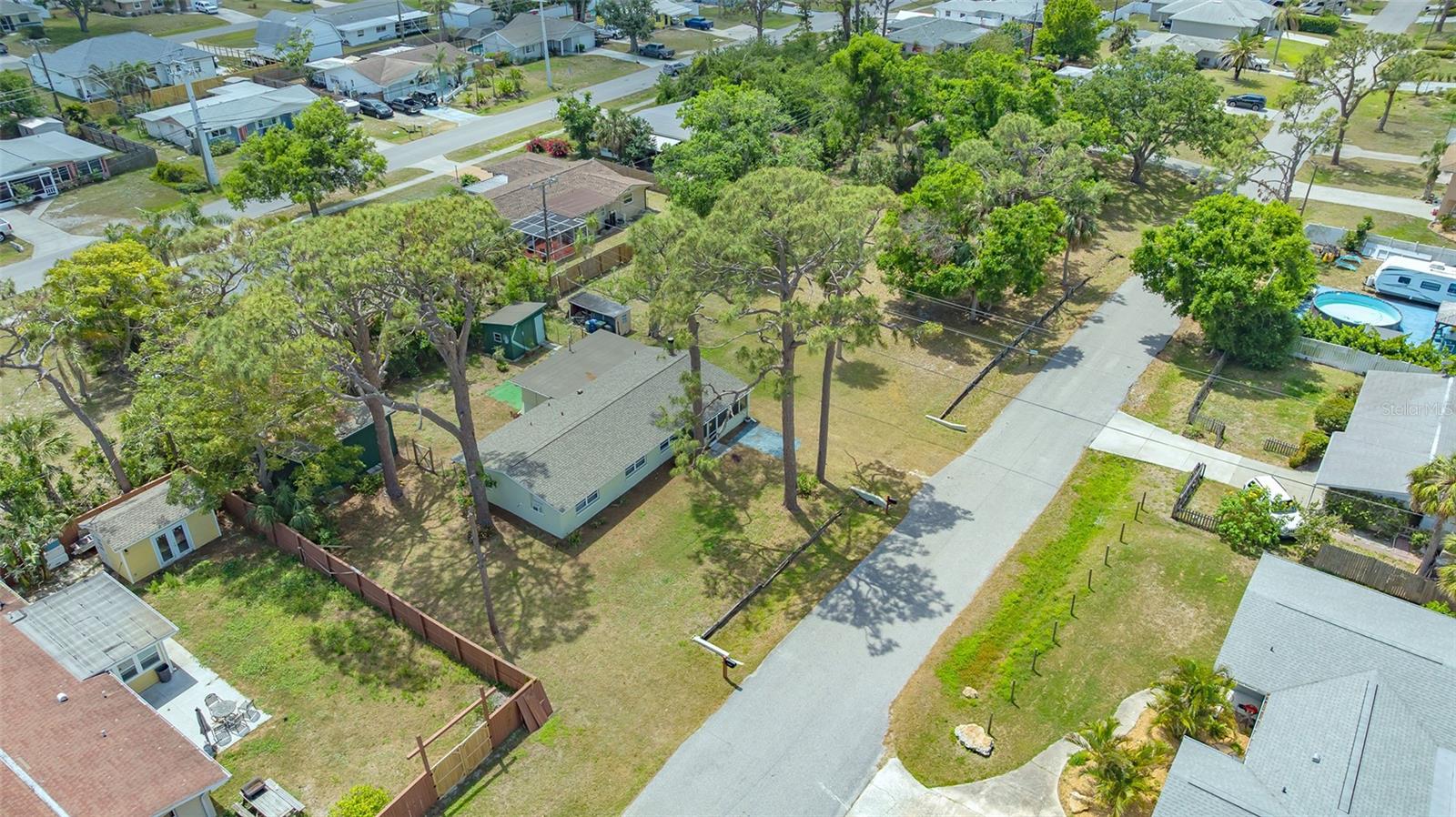 275 BURKE RD