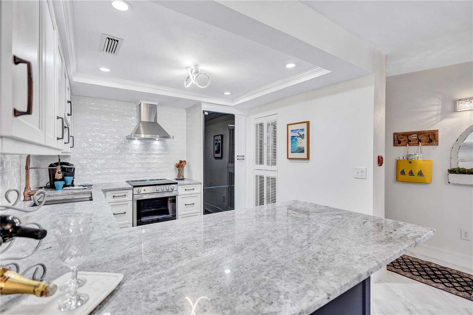 845 BENJAMIN FRANKLIN DR #106