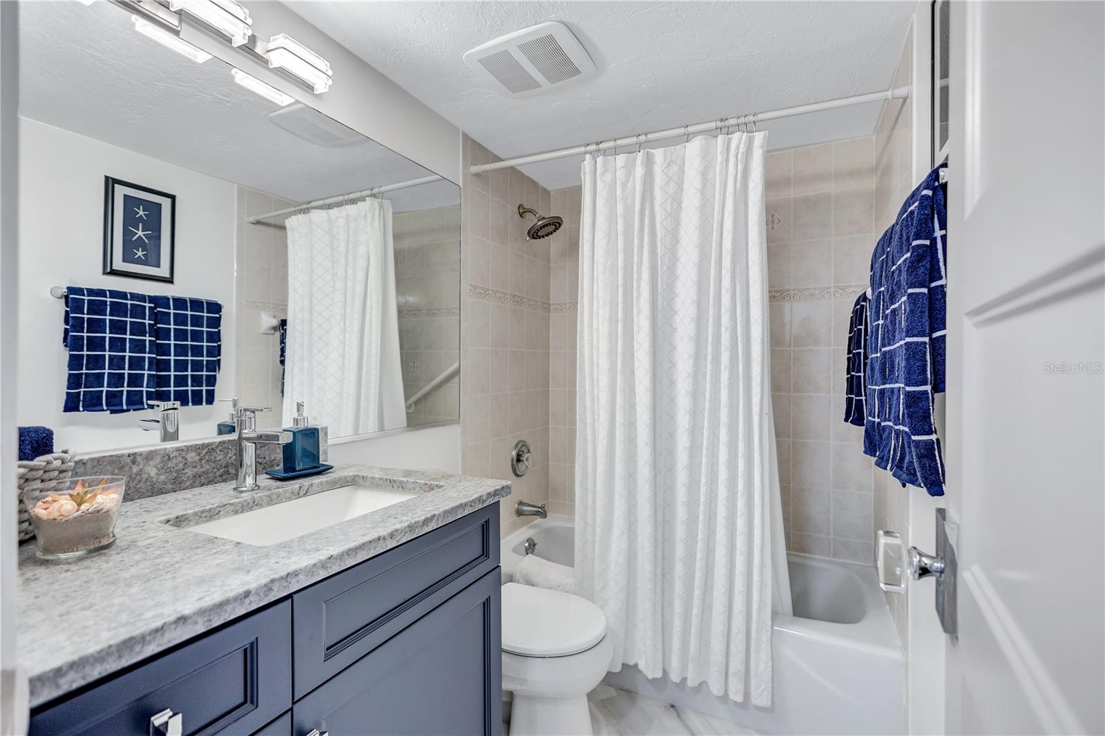 845 BENJAMIN FRANKLIN DR #106