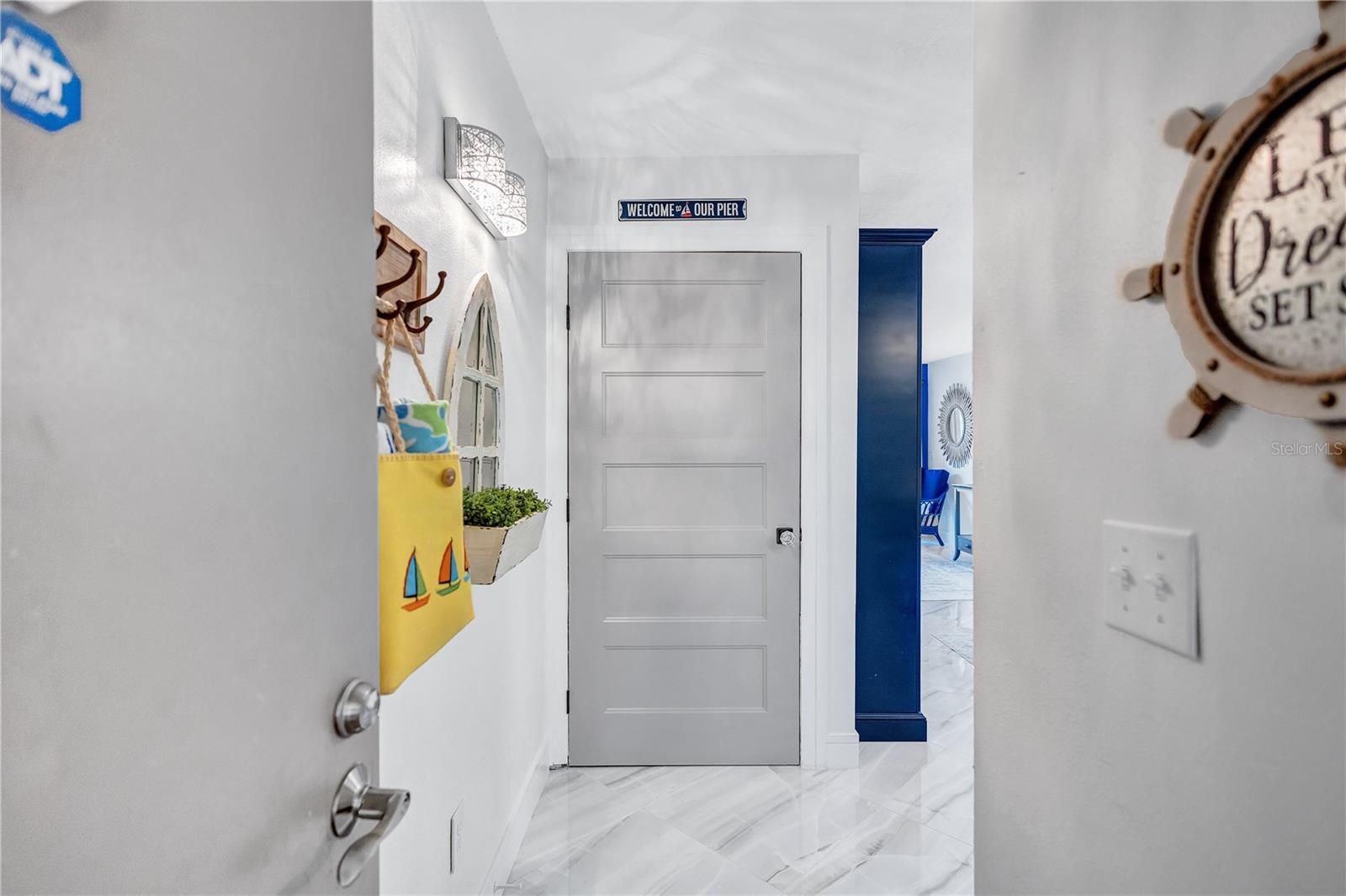 845 BENJAMIN FRANKLIN DR #106