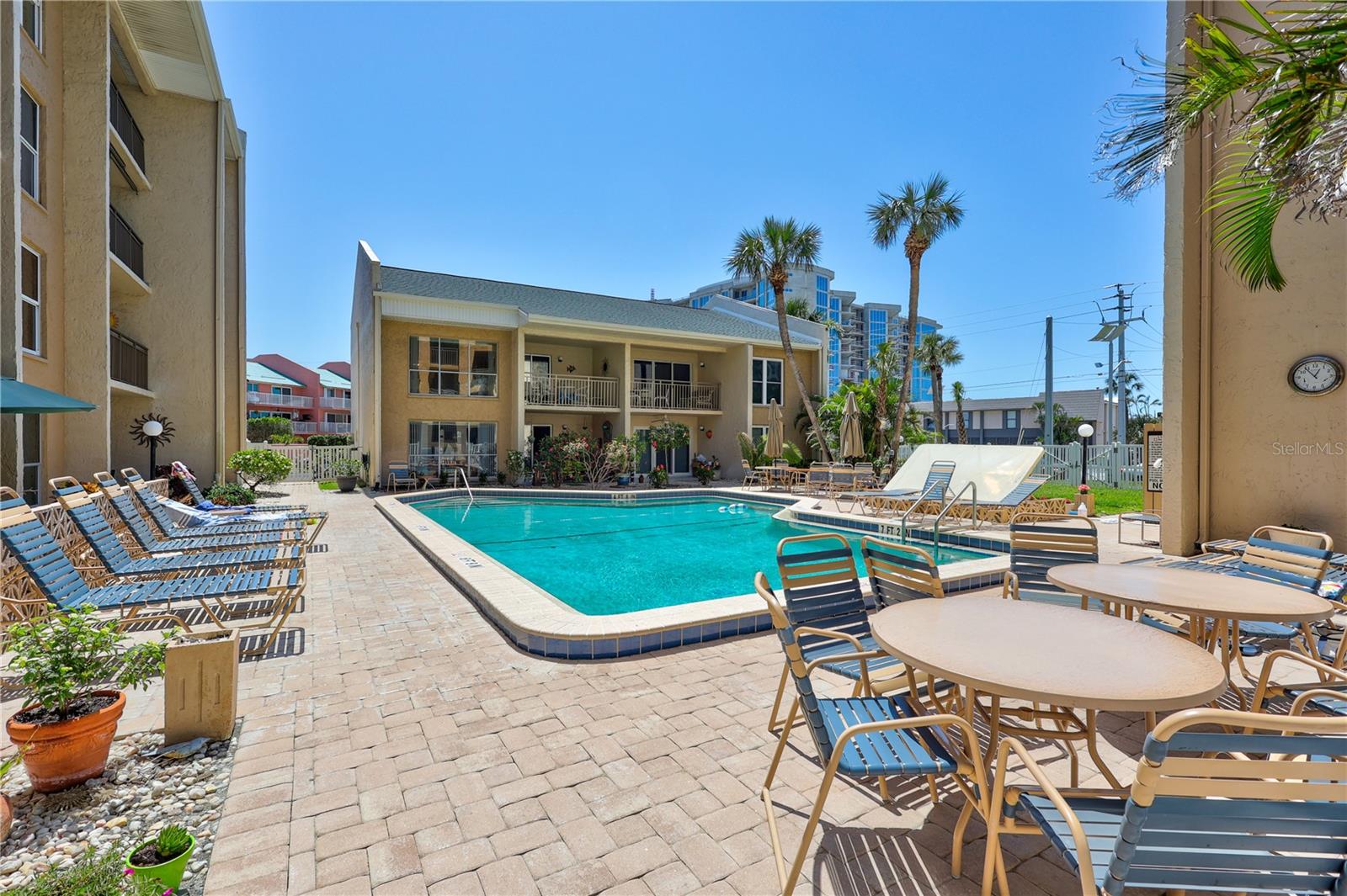 845 BENJAMIN FRANKLIN DR #106